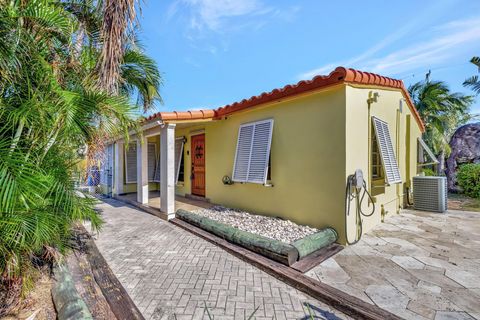 A home in Oakland Park