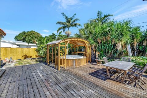 A home in Oakland Park