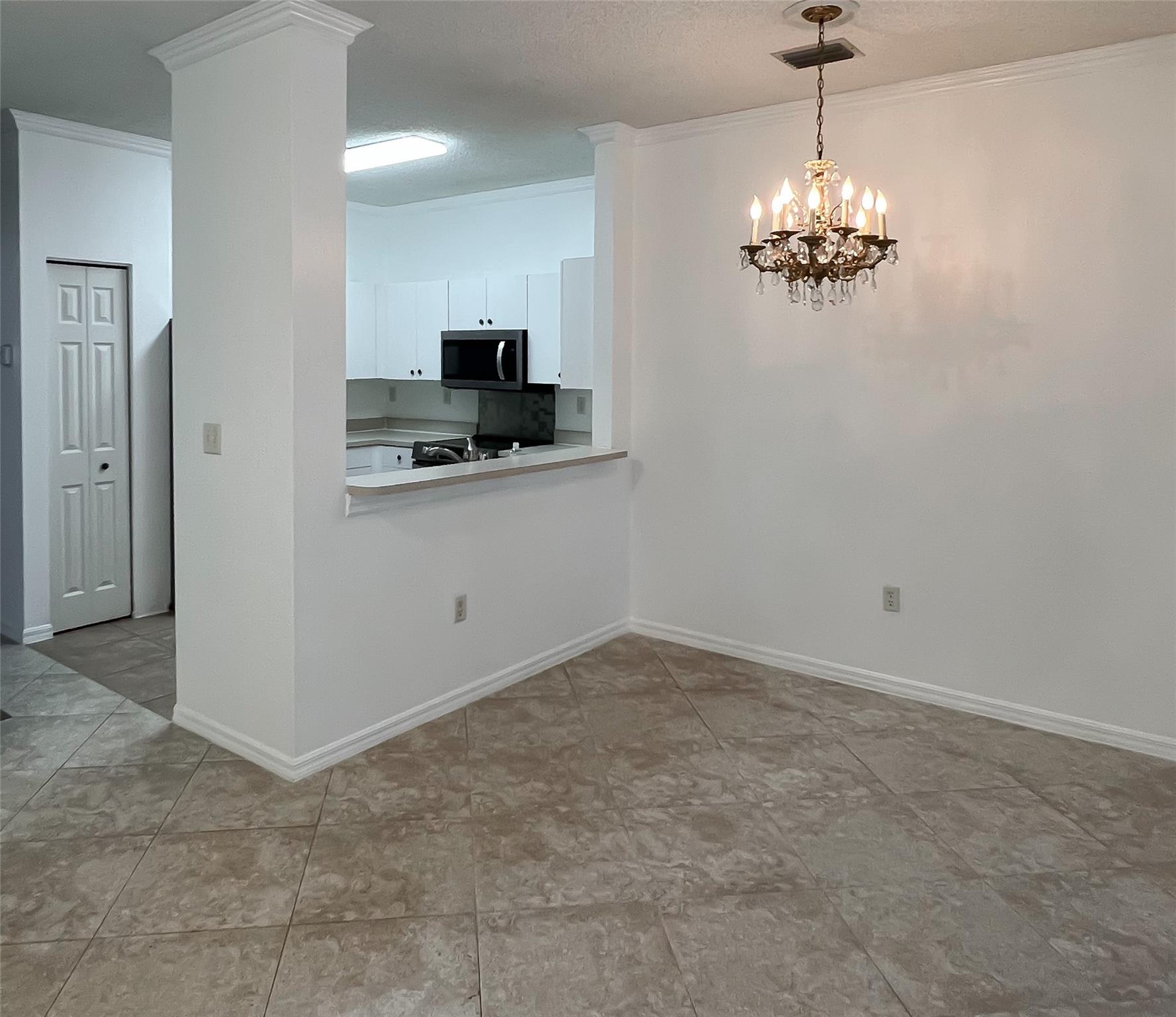 Crestwood At Carolina - Residential Lease