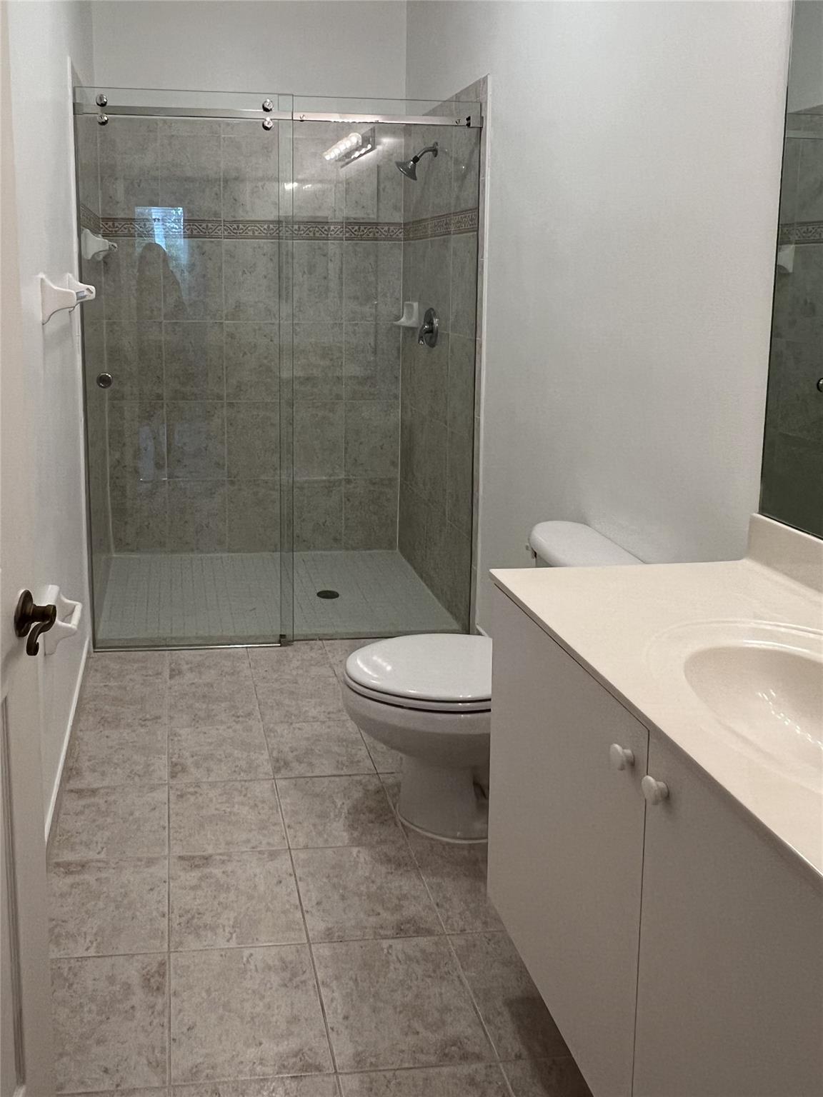 Crestwood At Carolina - Residential Lease