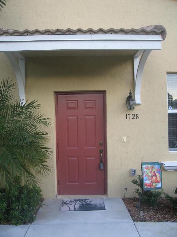 Vistabella @ Renaissance Commons - Residential