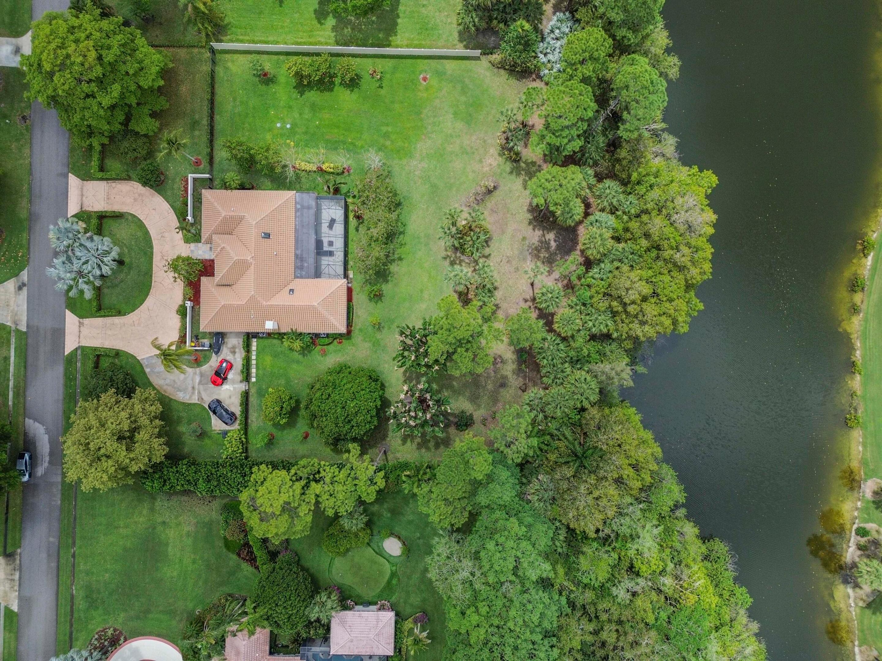 BANYAN ESTATES - Residential