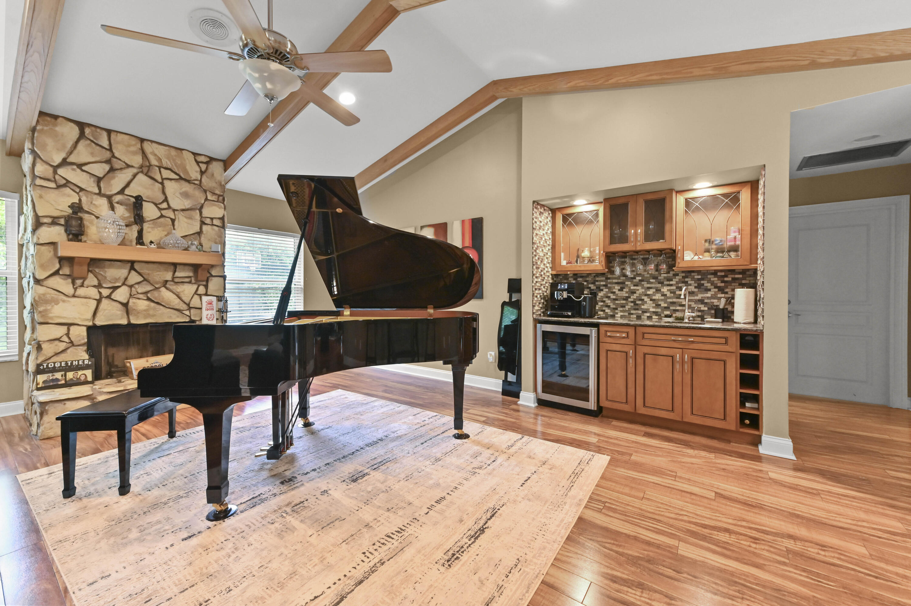 BANYAN ESTATES - Residential