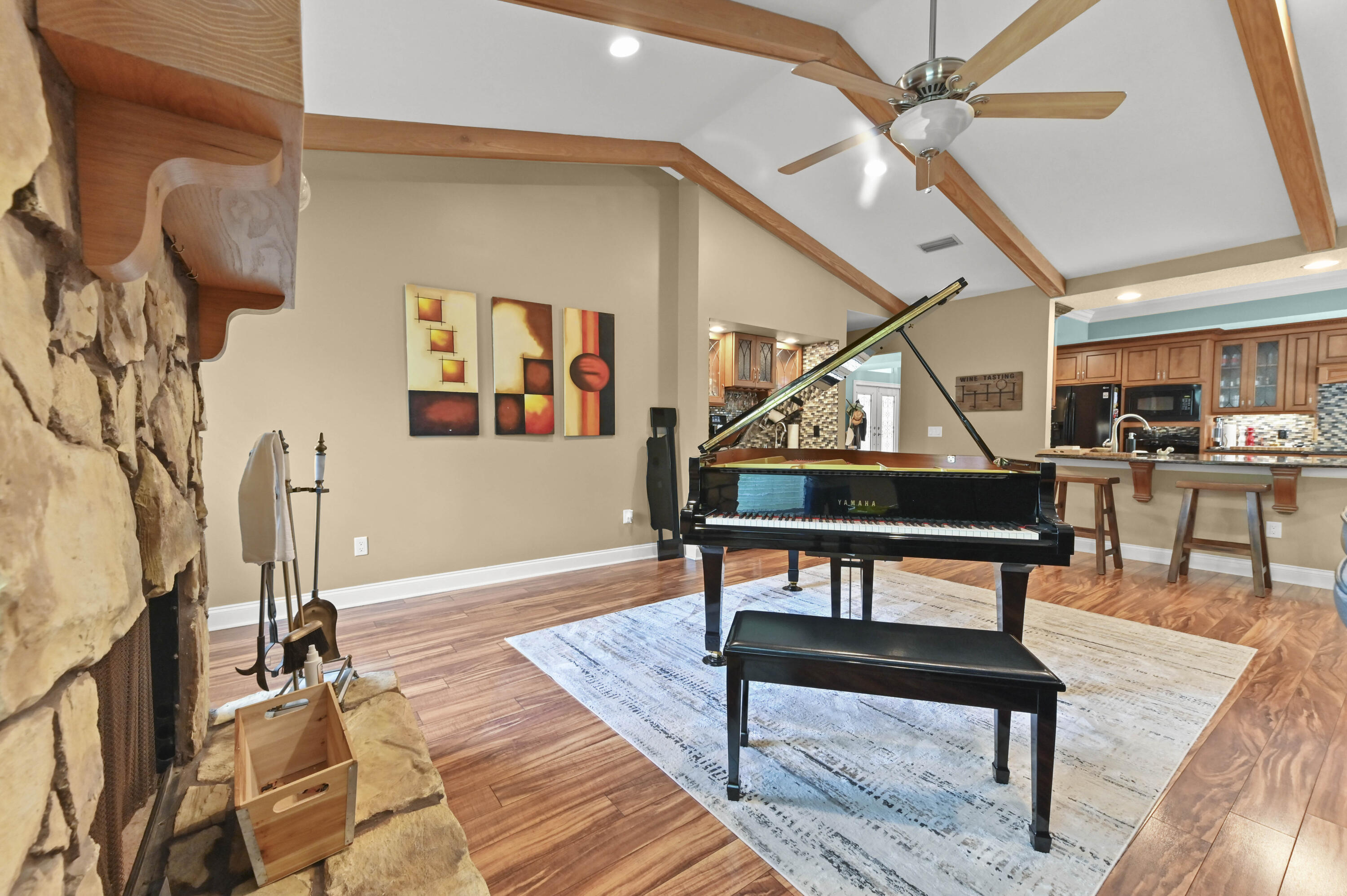 BANYAN ESTATES - Residential