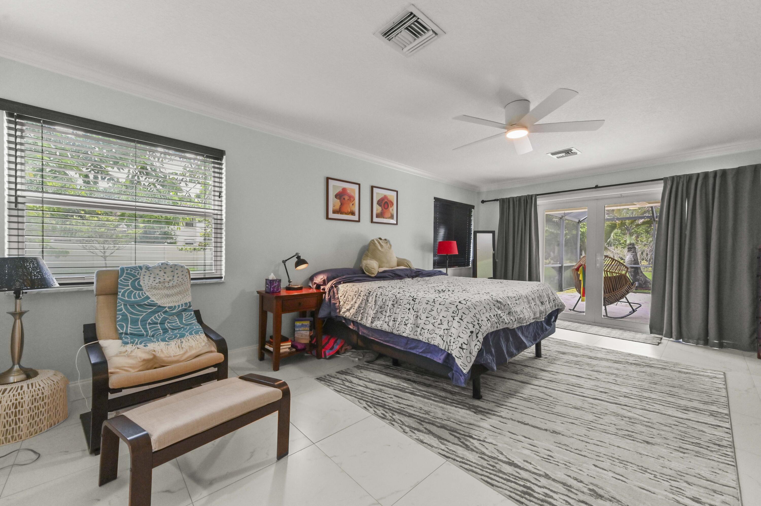 BANYAN ESTATES - Residential