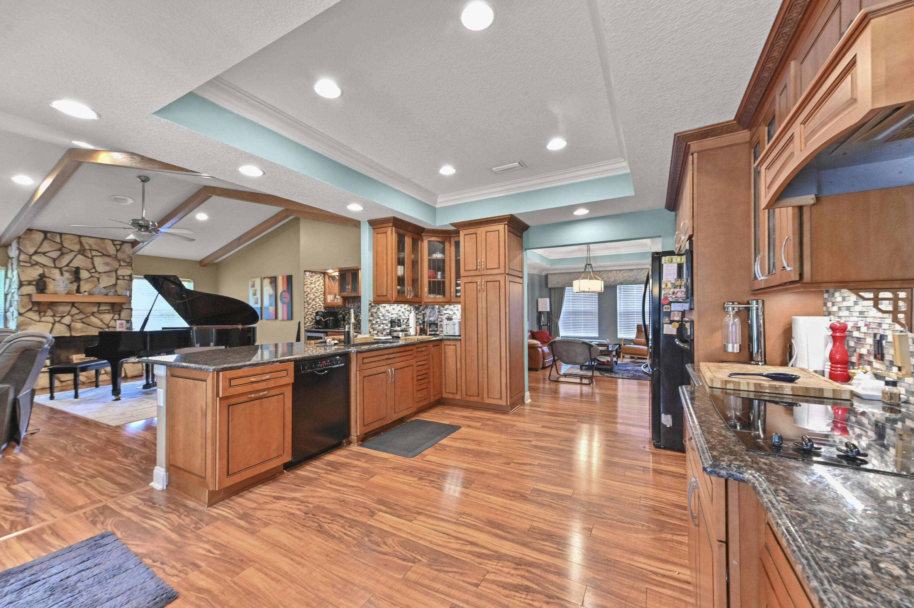 BANYAN ESTATES - Residential