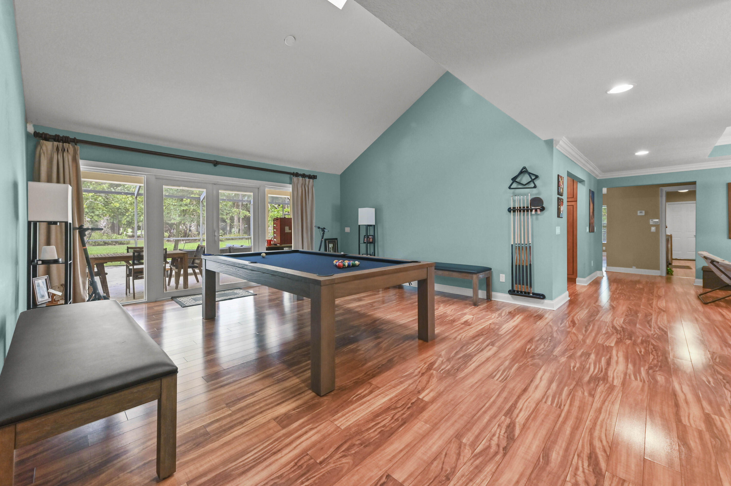 BANYAN ESTATES - Residential