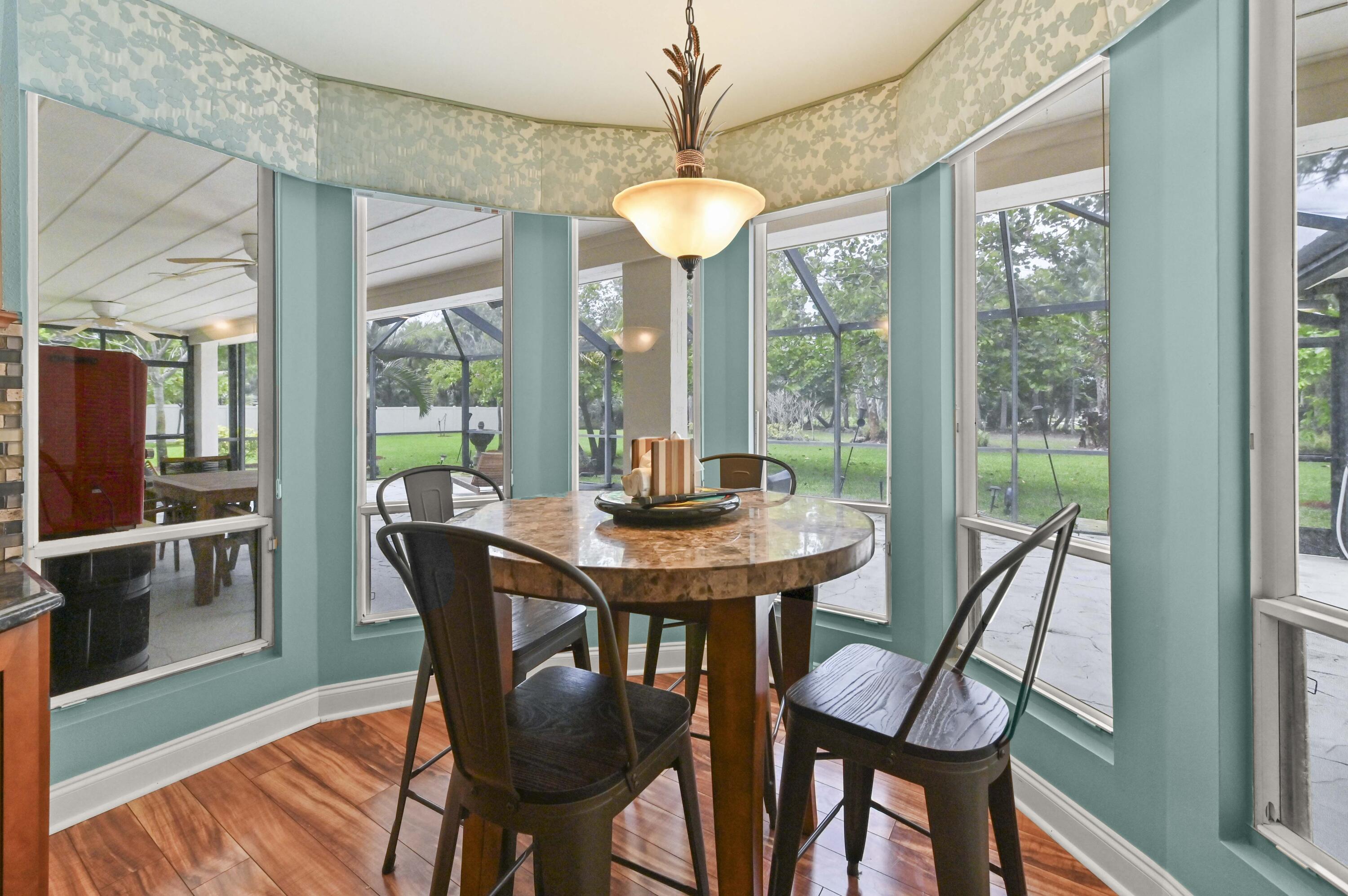 BANYAN ESTATES - Residential