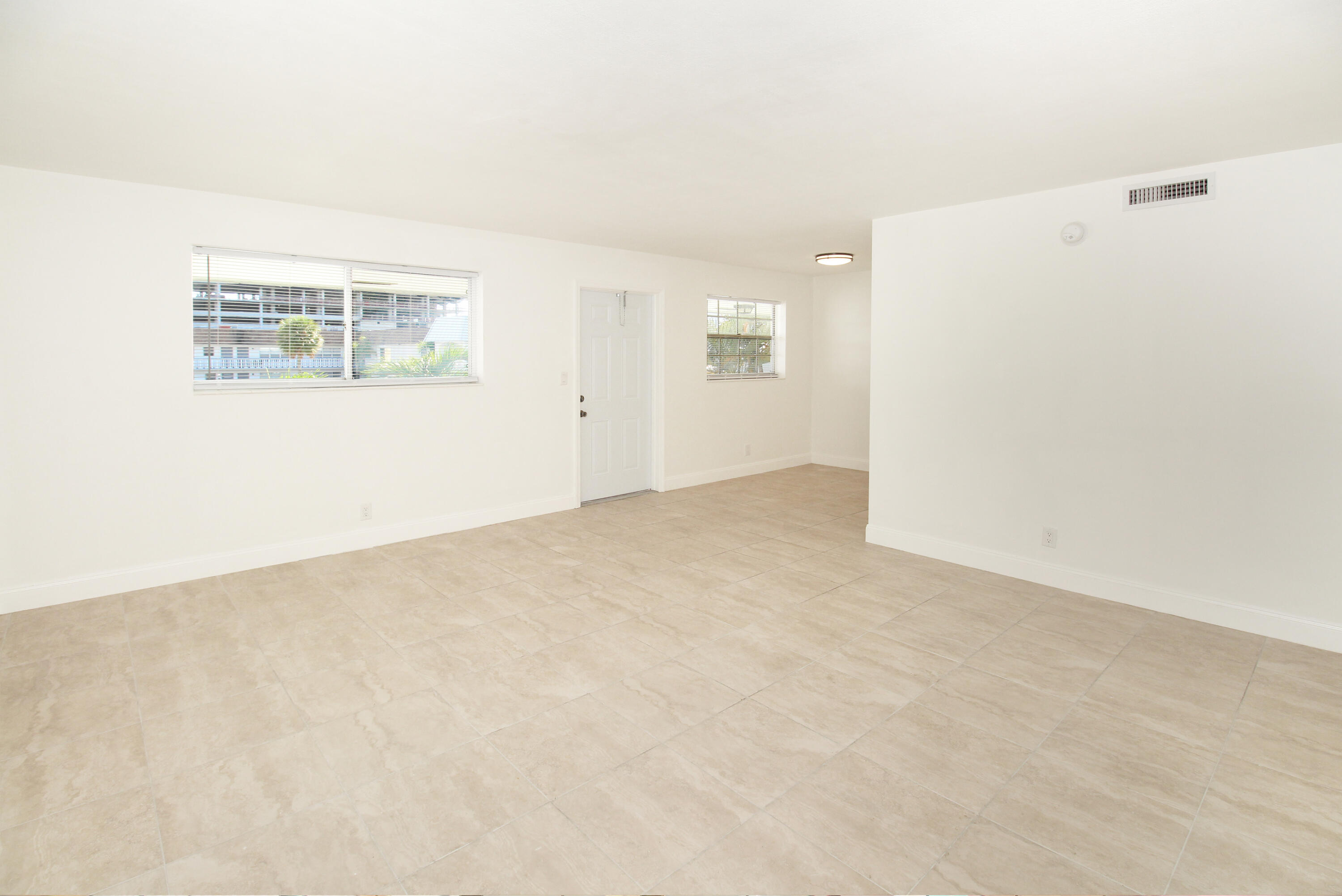 KELSEY CITY IN PB 8 PGS 15 TO 18, 23, 27 & 34 TO 3 - Residential Lease