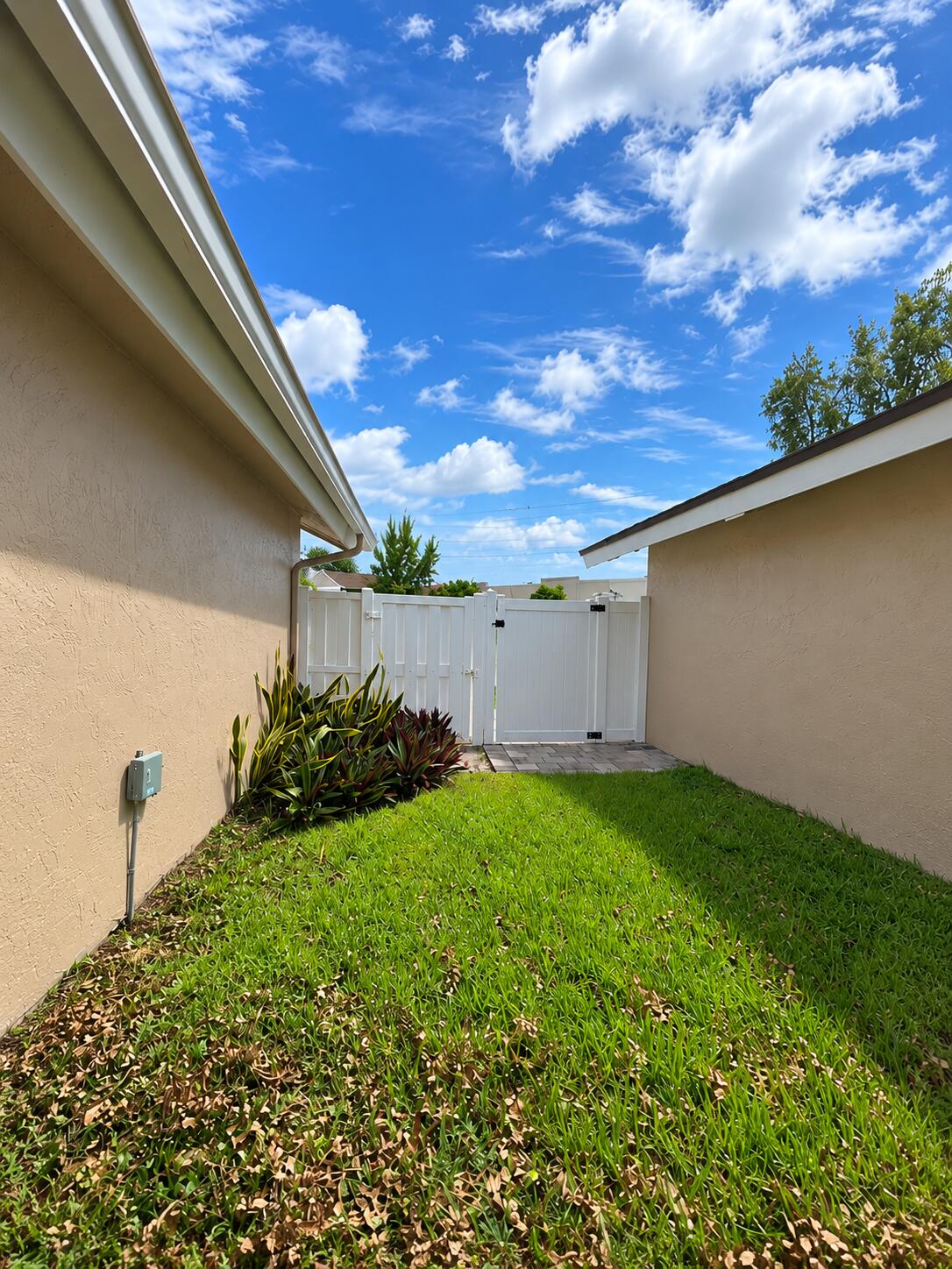 1238 NW 51ST Way 1238