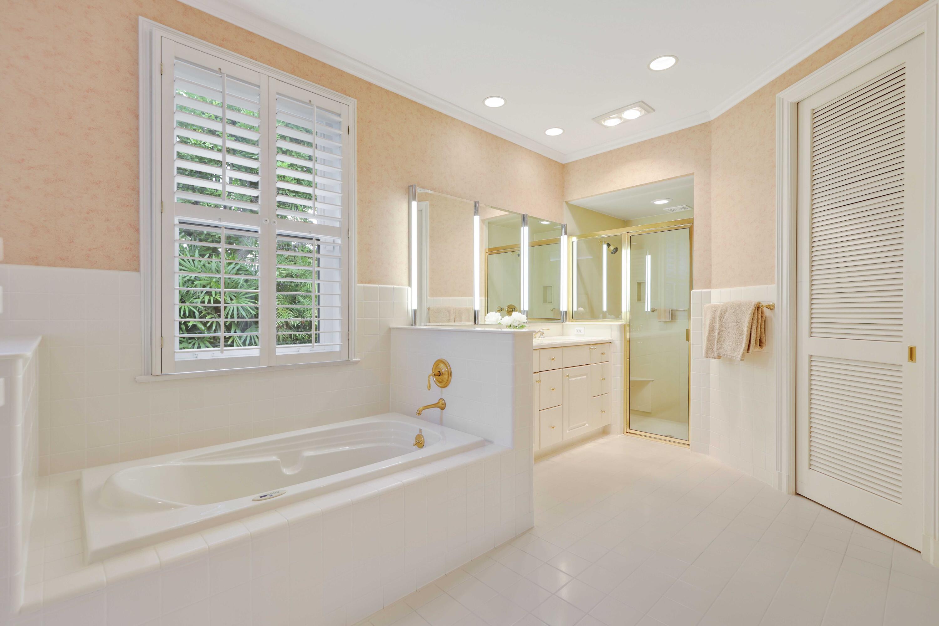 GOLF VILLAGE OF UNIT 2 - Residential