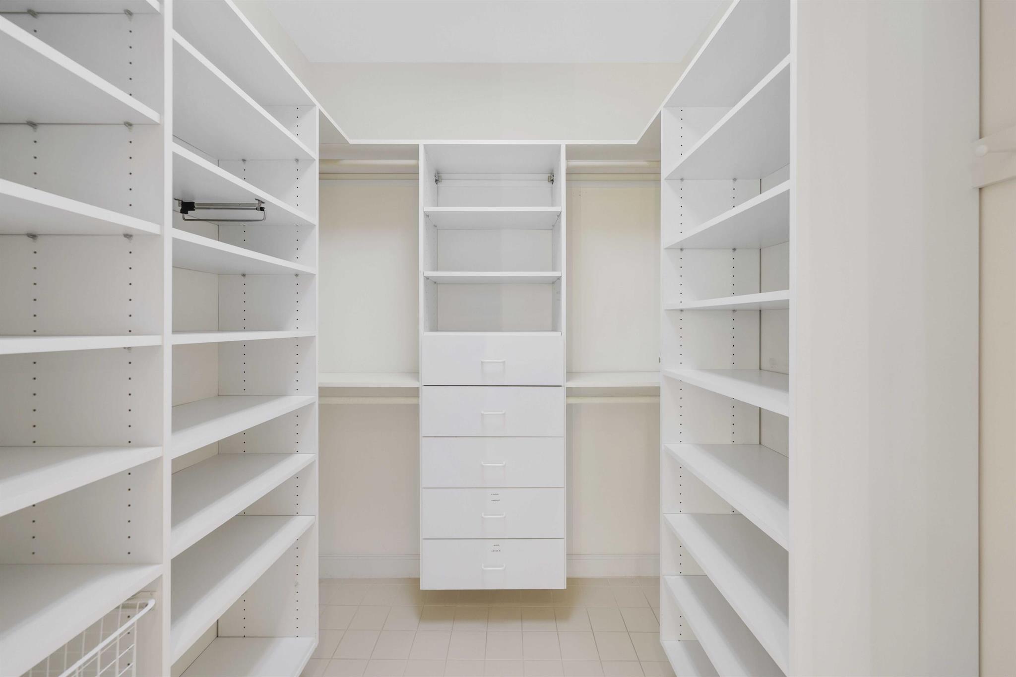 GOLF VILLAGE OF UNIT 2 - Residential