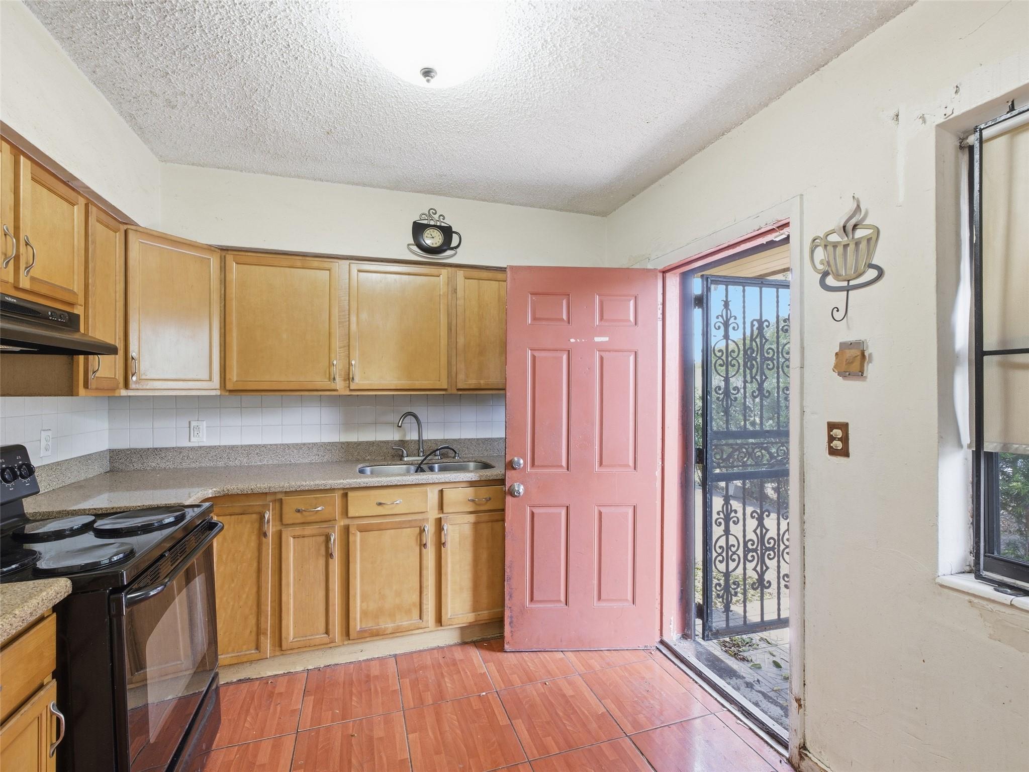 Sunkist Grove - Residential