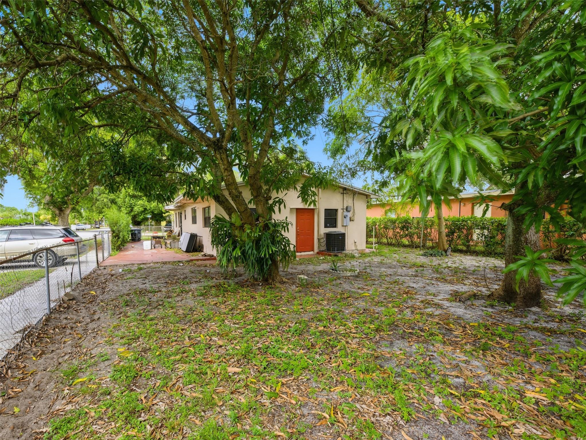 Sunkist Grove - Residential