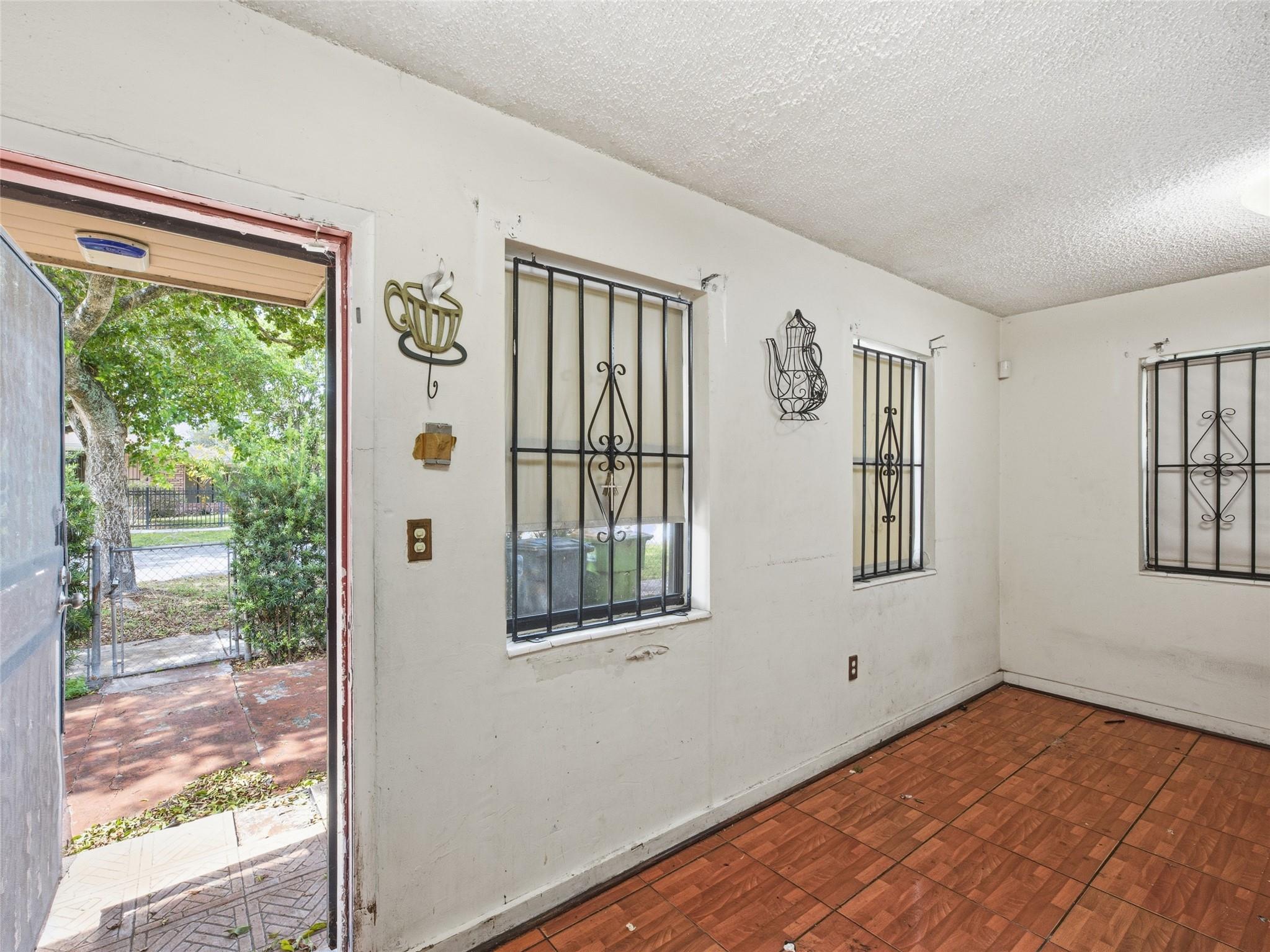 Sunkist Grove - Residential