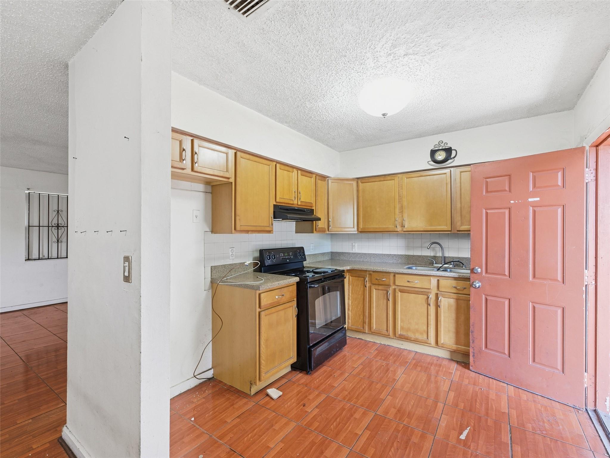 Sunkist Grove - Residential