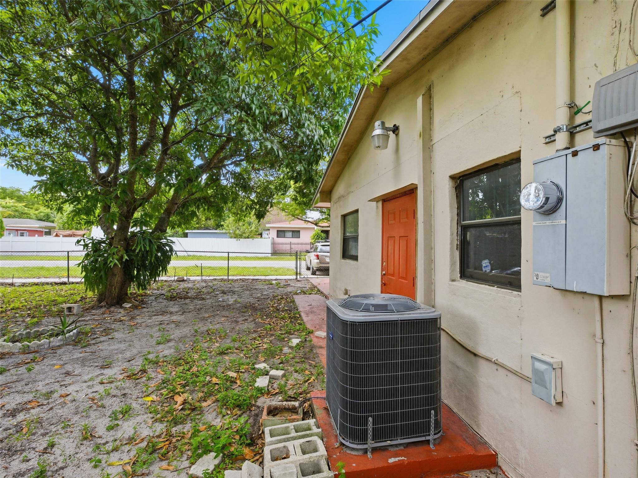 Sunkist Grove - Residential