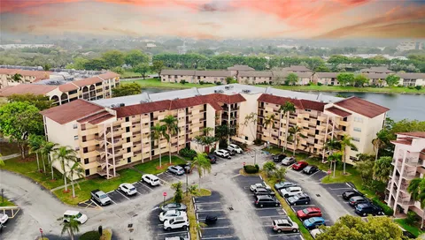 3955 N Nob Hill Rd Unit 4904, Sunrise, FL MLS: F10490548