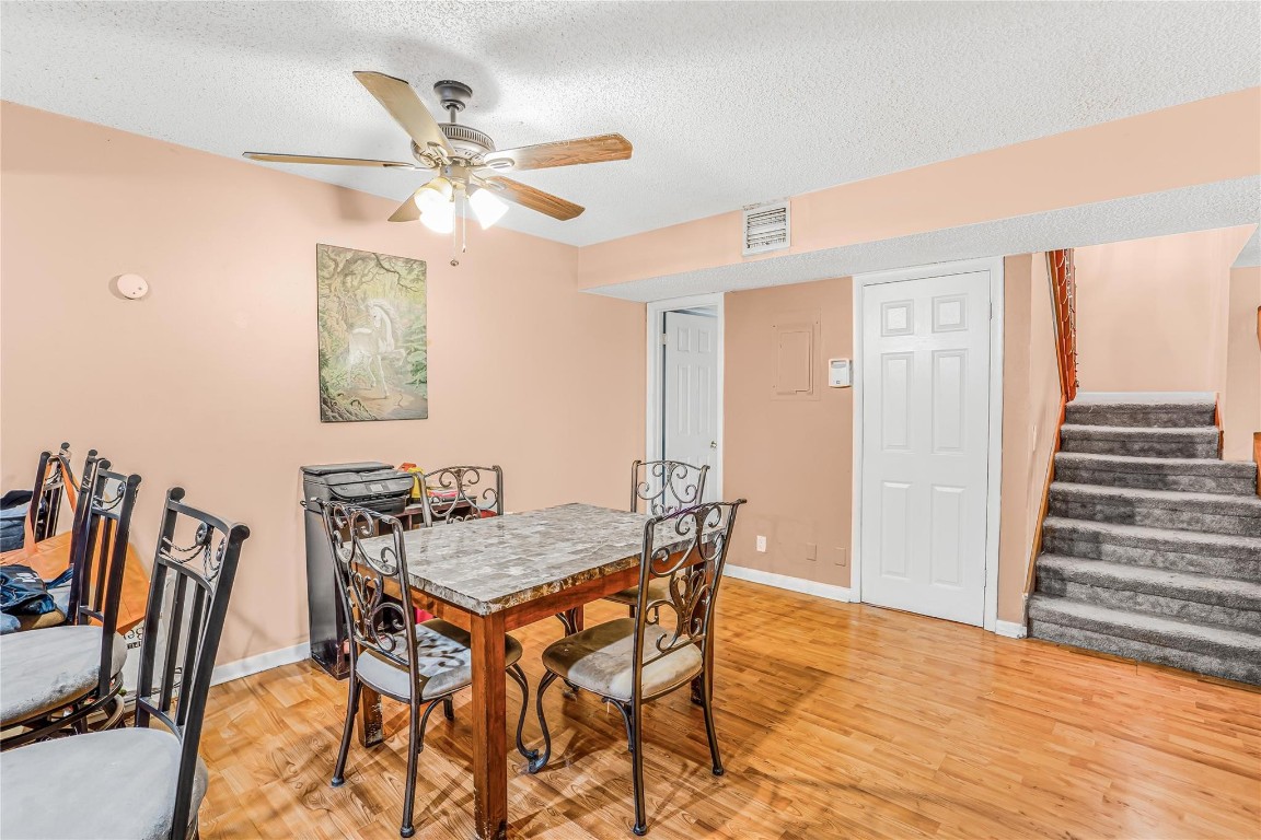 EVERGREEN LAKES - Residential