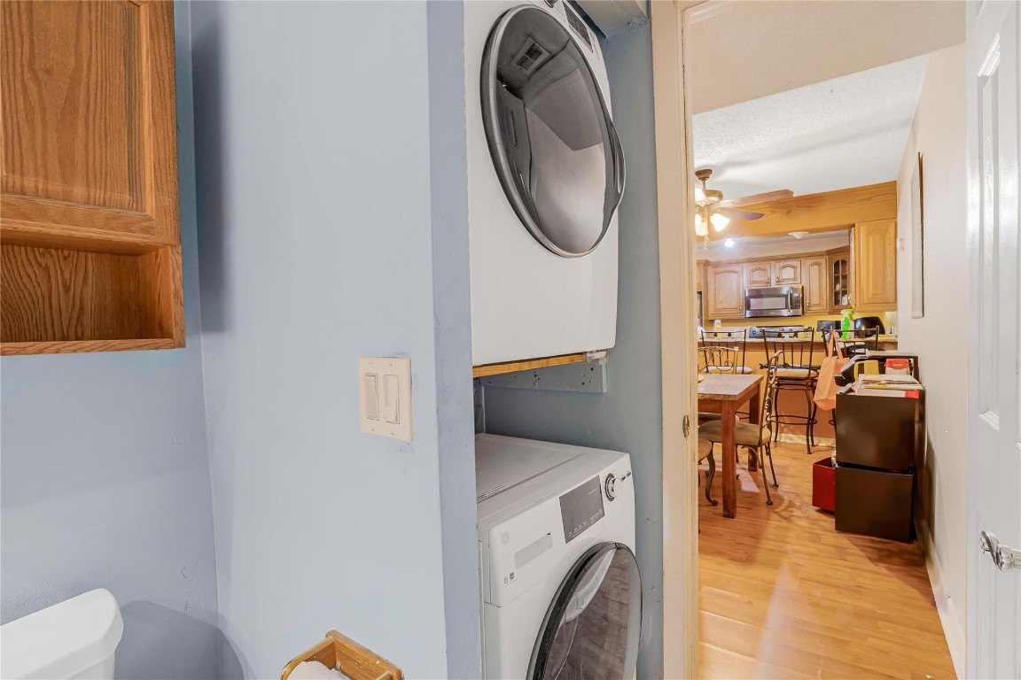 EVERGREEN LAKES - Residential