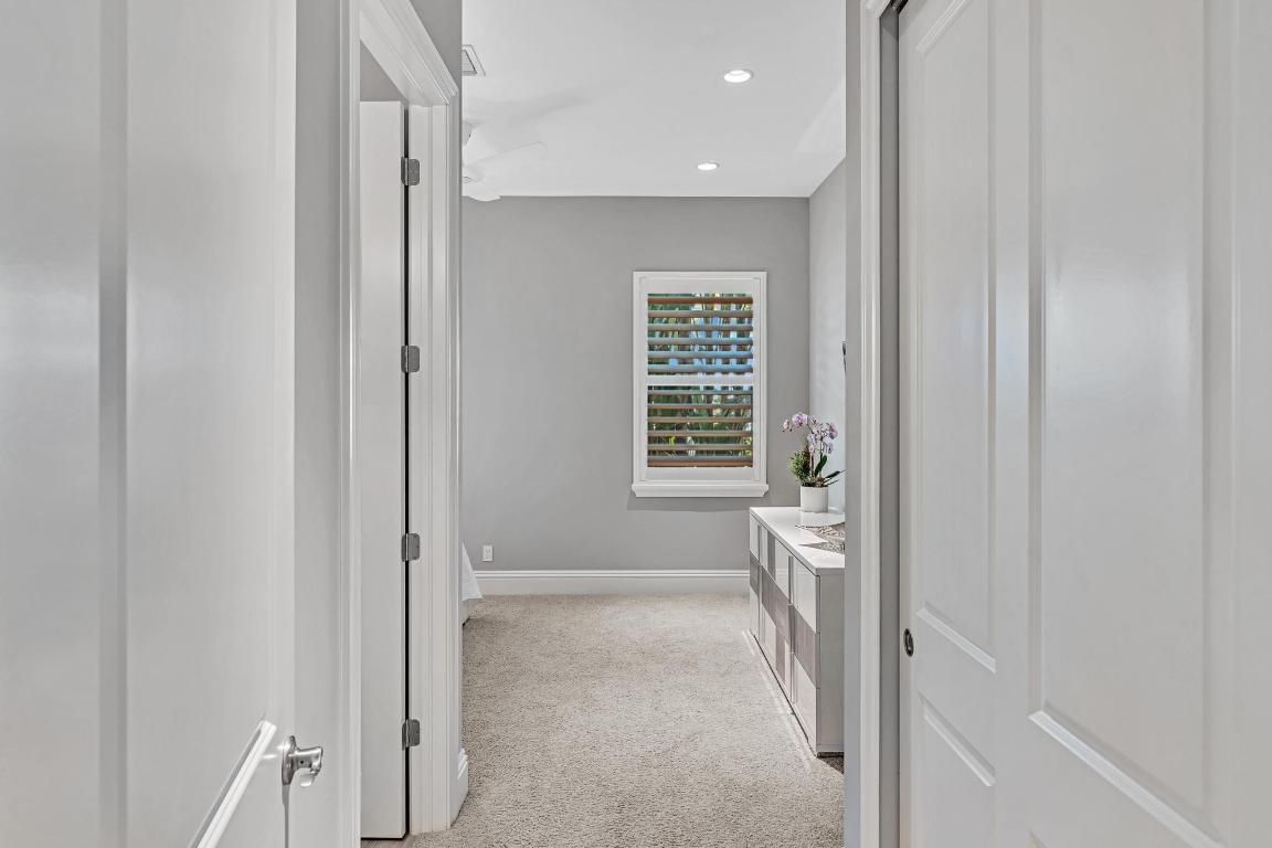 ROYAL PALM POLO - Residential