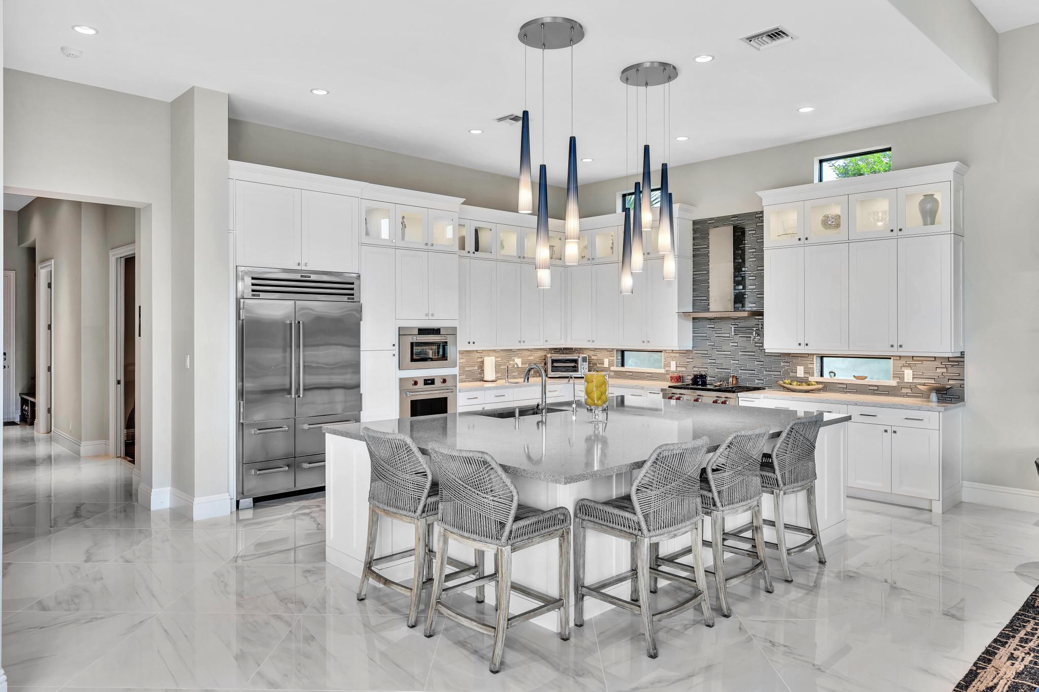 ROYAL PALM POLO - Residential