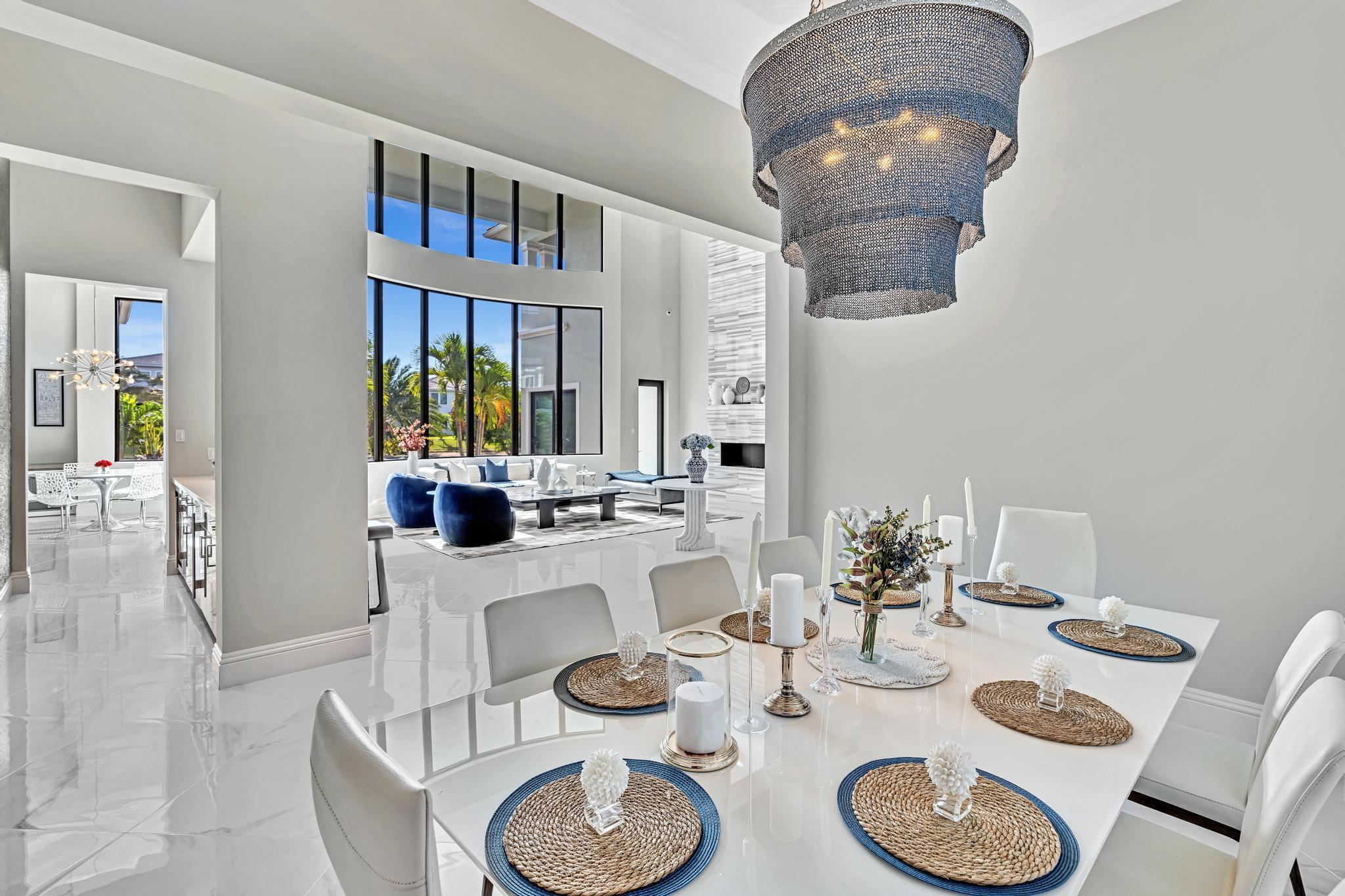 ROYAL PALM POLO - Residential