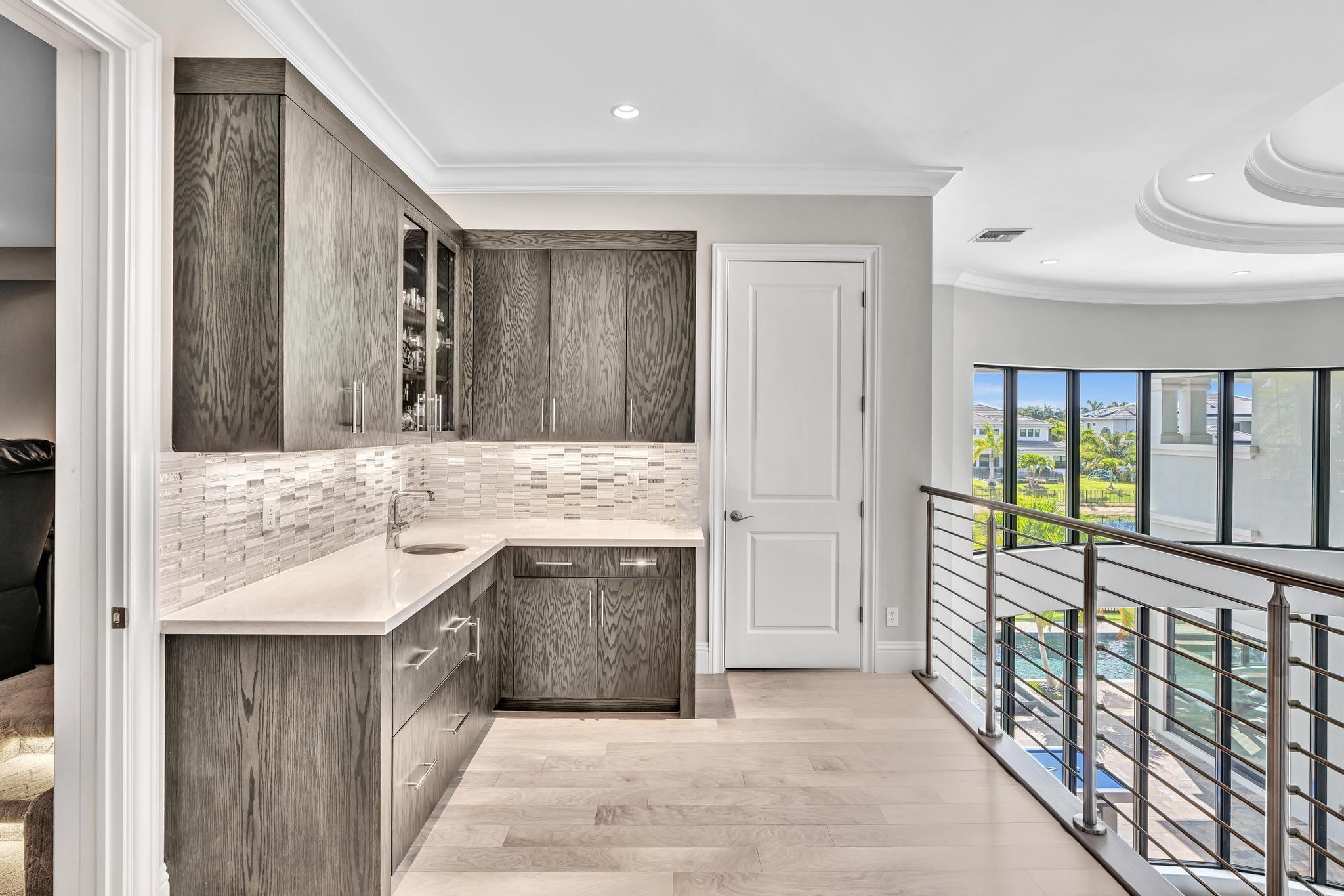 ROYAL PALM POLO - Residential