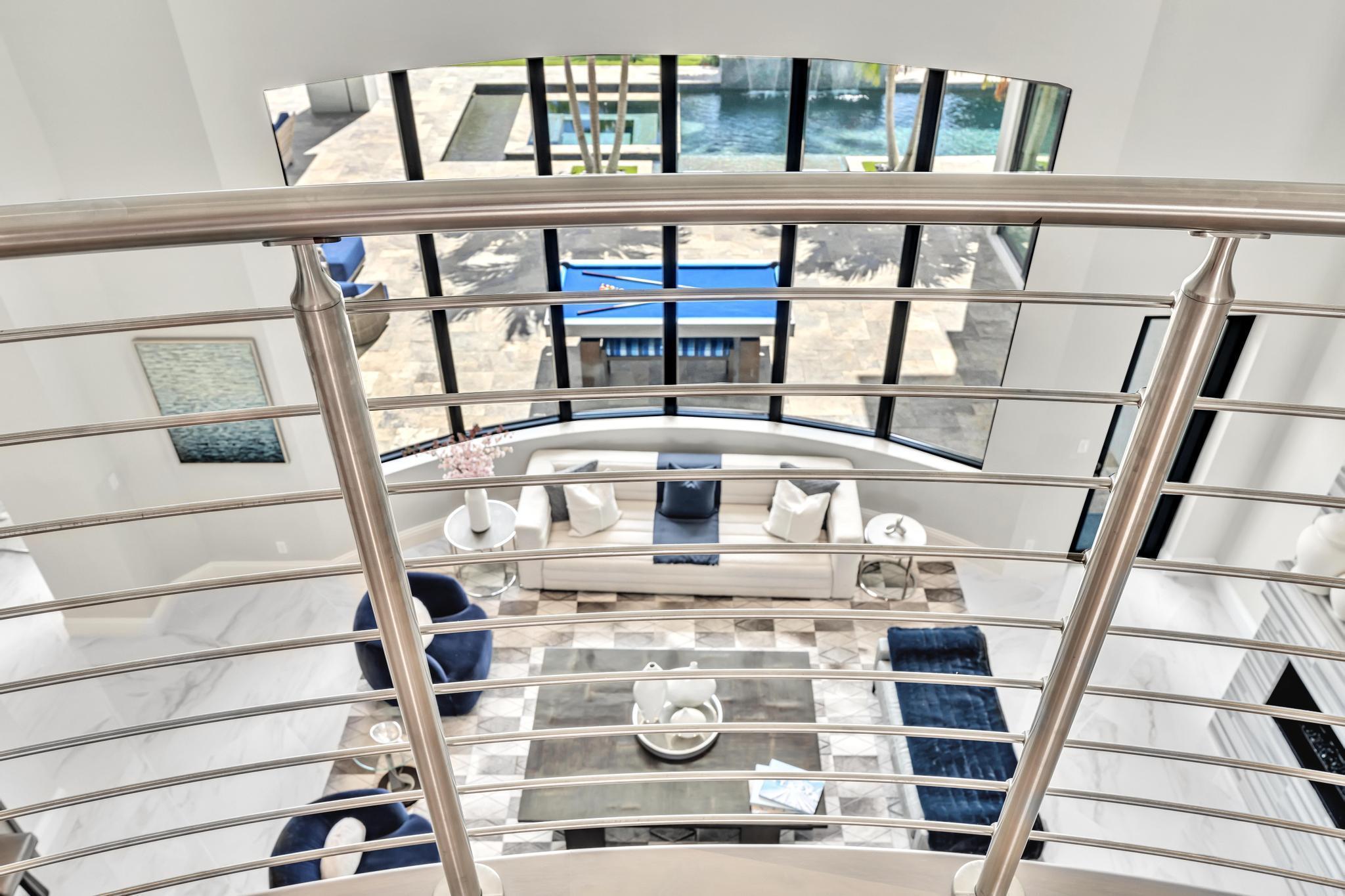 ROYAL PALM POLO - Residential