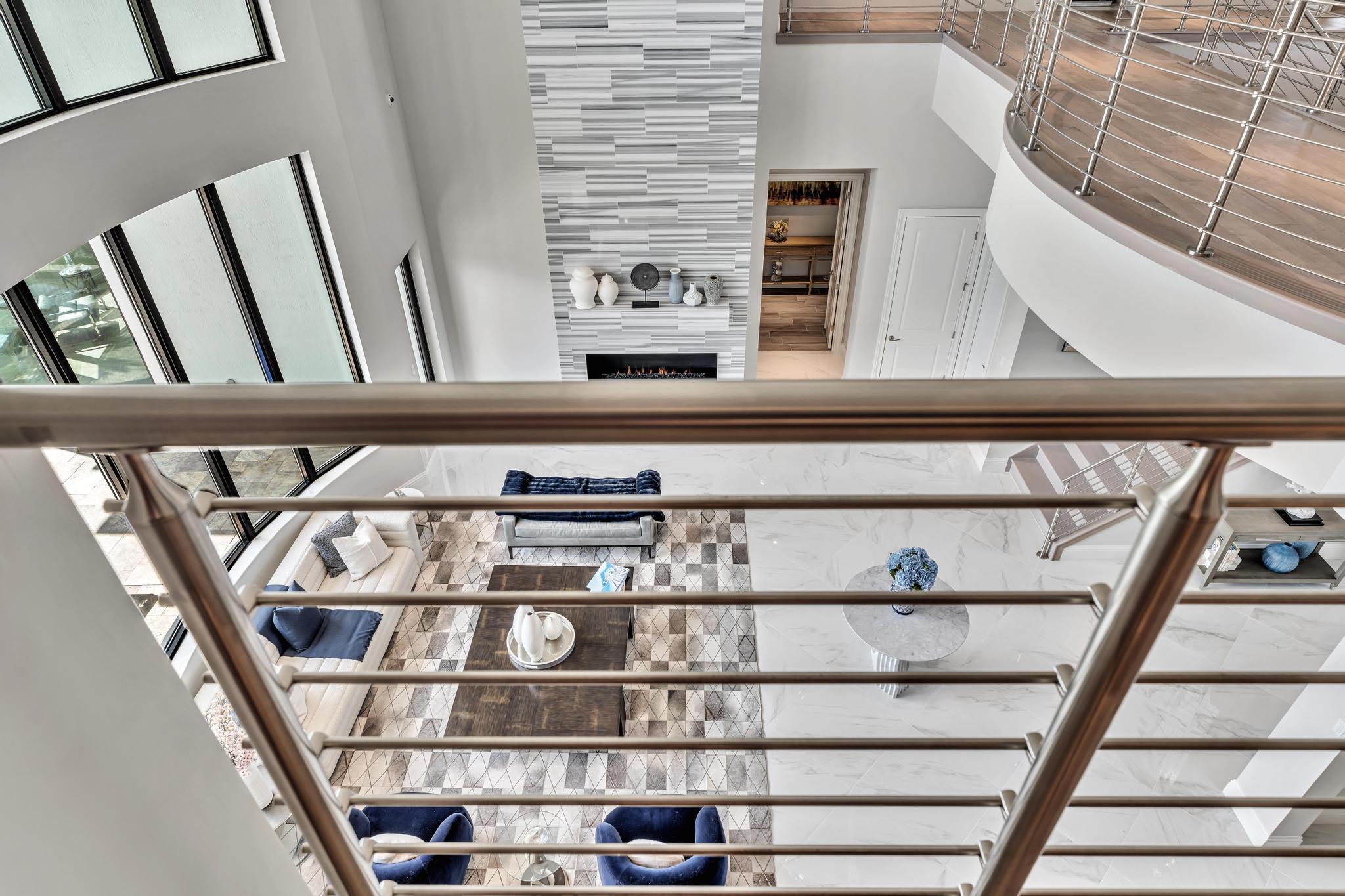 ROYAL PALM POLO - Residential