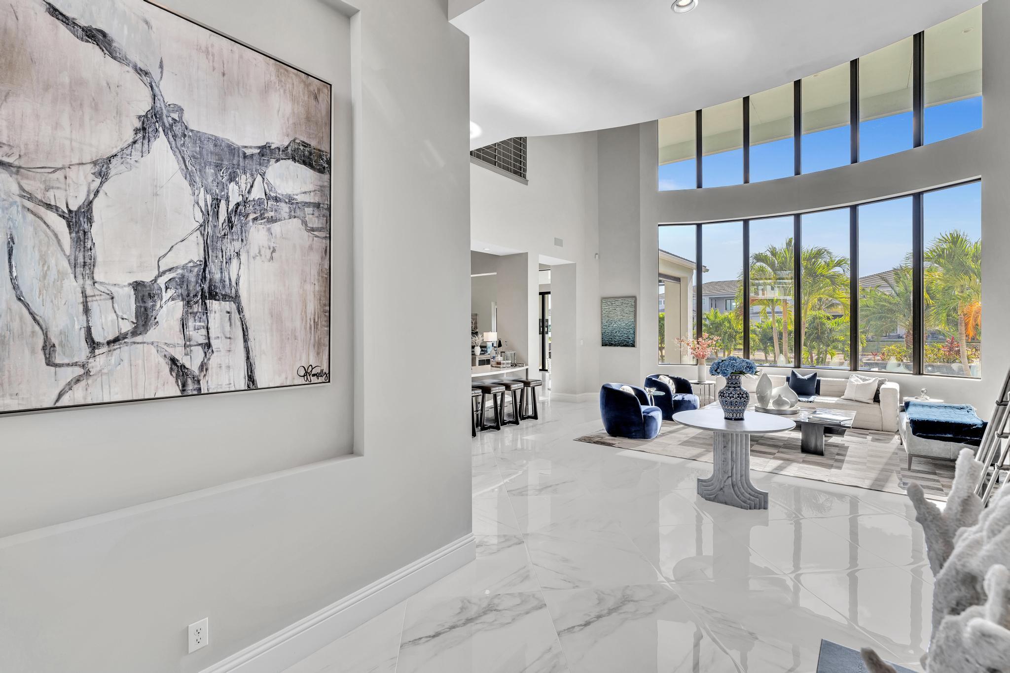 ROYAL PALM POLO - Residential