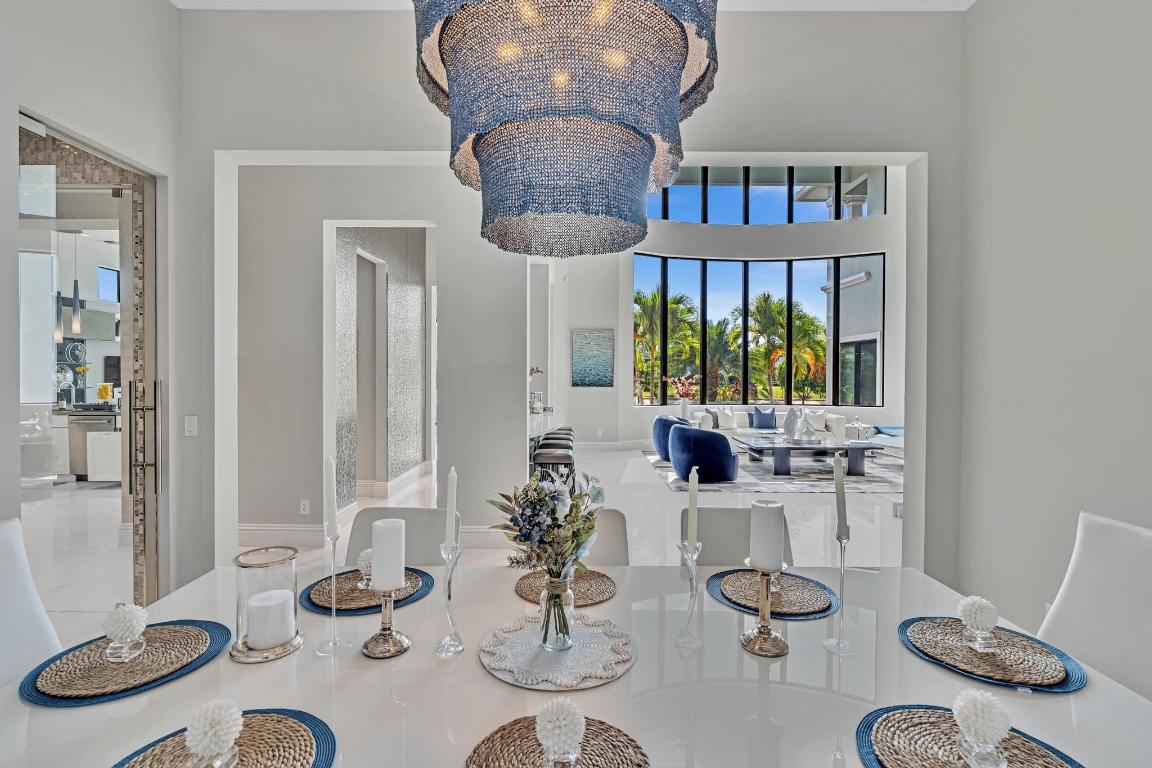 ROYAL PALM POLO - Residential