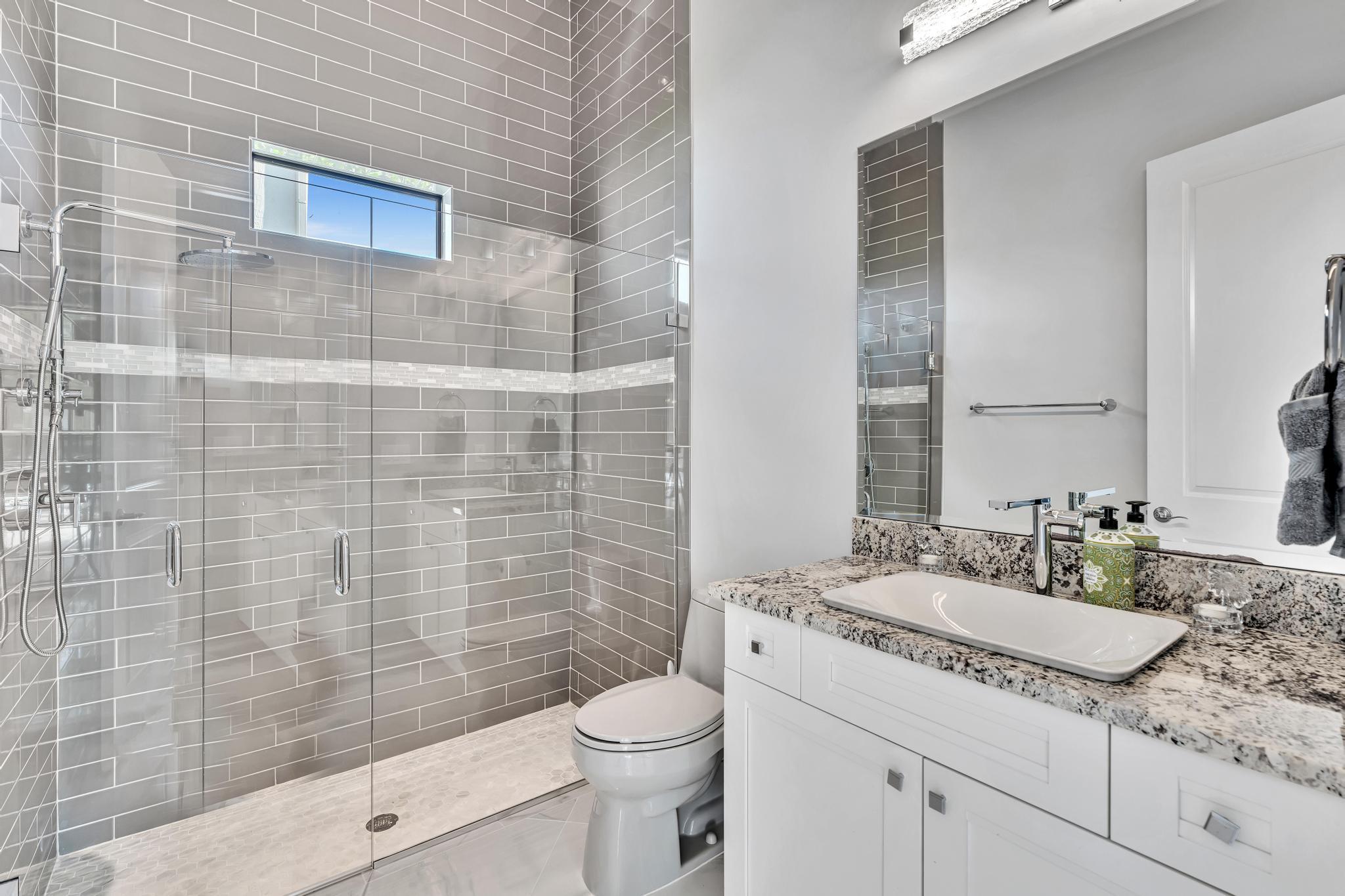 ROYAL PALM POLO - Residential