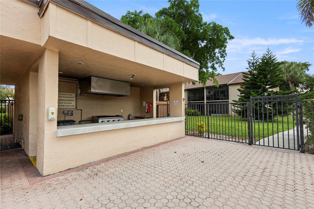 MEADOWRIDGE CONDO - Residential