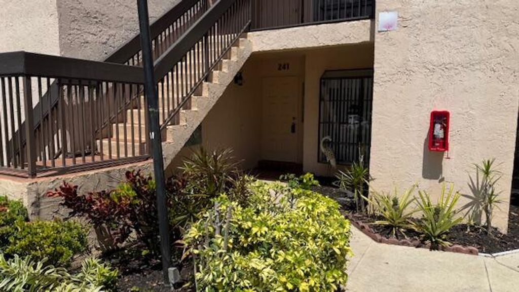 Photo of 2209 SW 15th Street, Deerfield Beach, FL 33442 (MLS # B26008188)