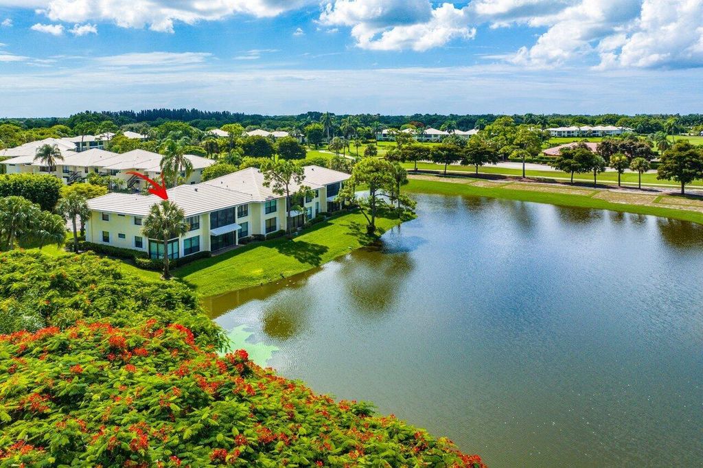 Photo of 3751 Quail Ridge Drive N #Bobwhite C, Boynton Beach, FL 33436 (MLS # R10908709)