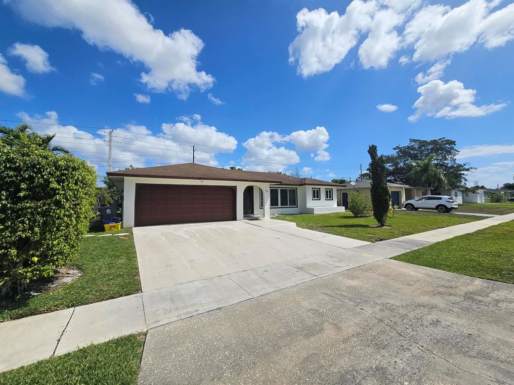 Photo of 4911 Ataman Street, Boca Raton, FL 33428 (MLS # R11083416)