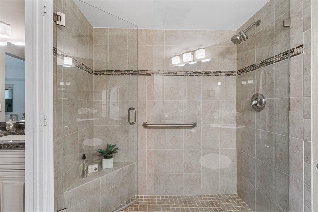 BANYAN SPRINGS - Residential