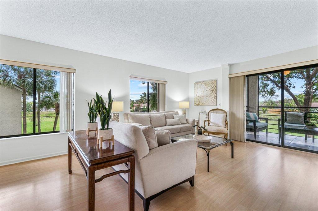 BANYAN SPRINGS - Residential