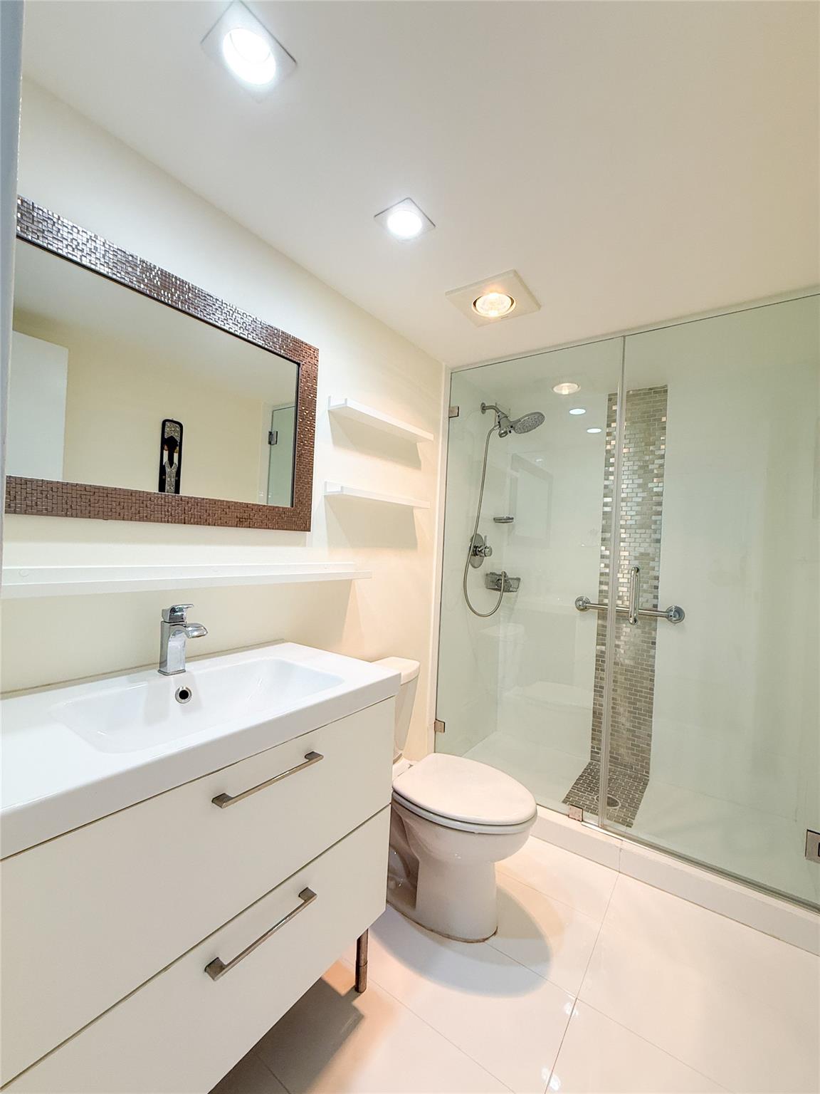 Oceanview Park Condo - Residential