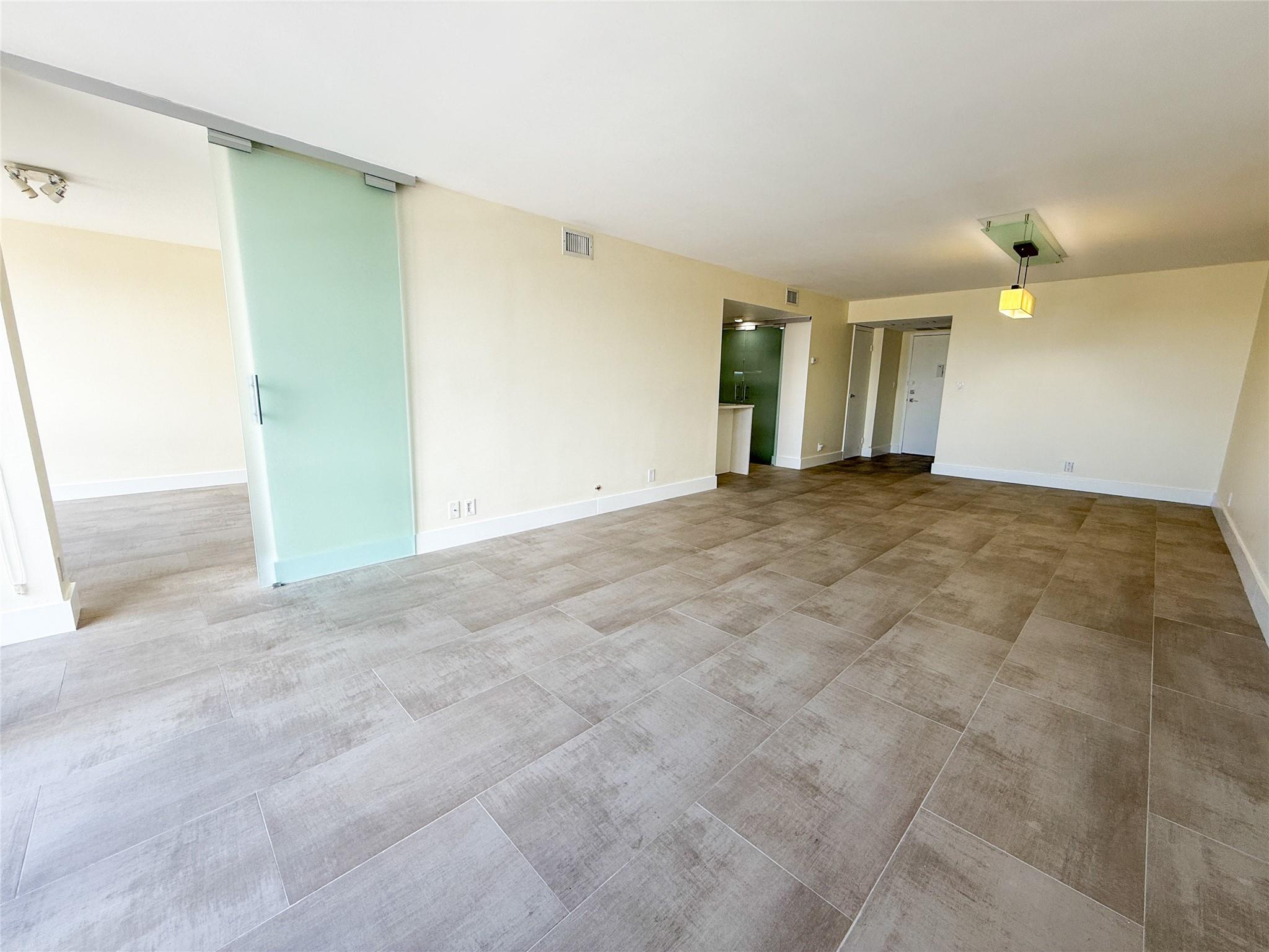Oceanview Park Condo - Residential