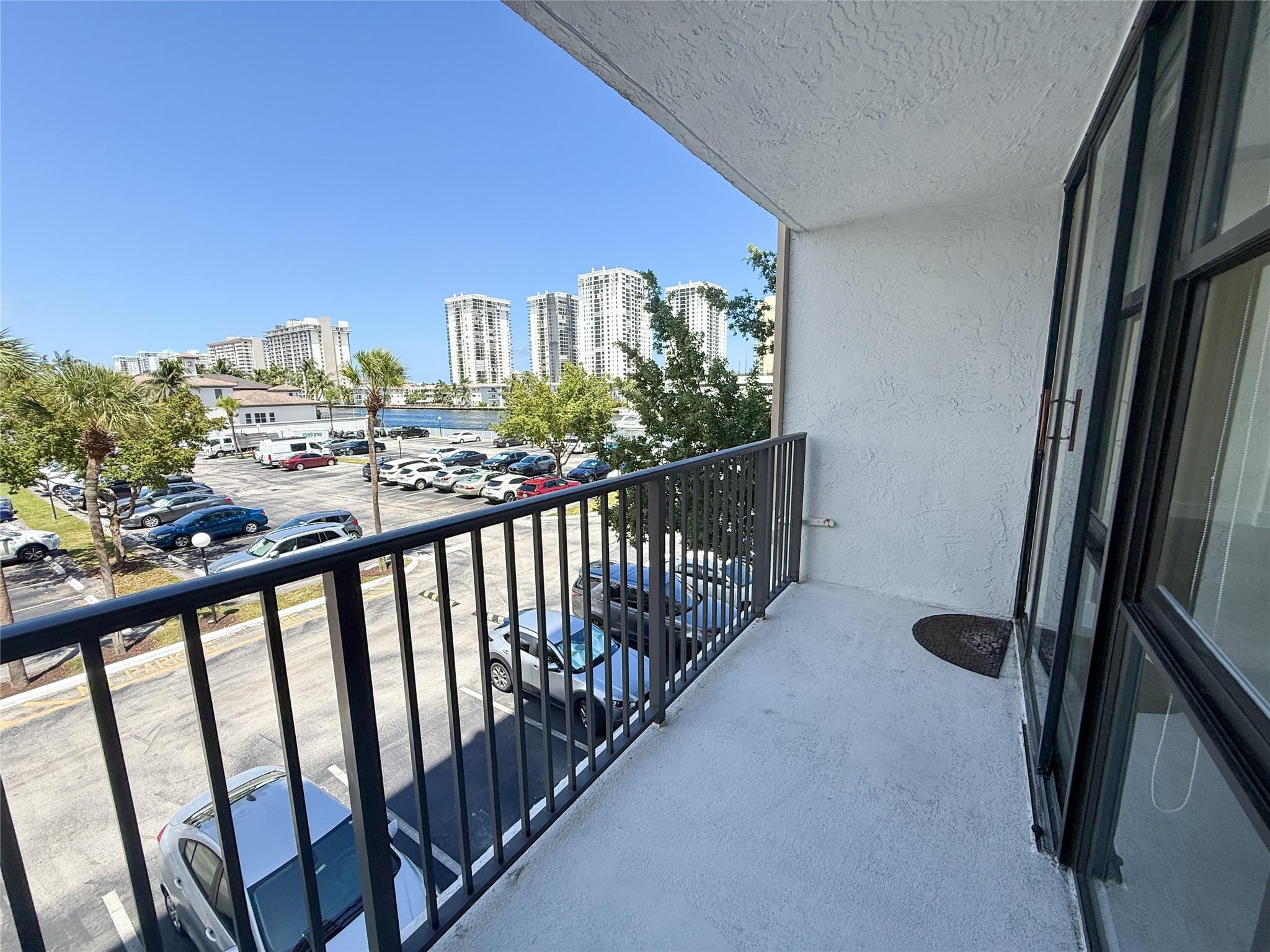 Oceanview Park Condo - Residential
