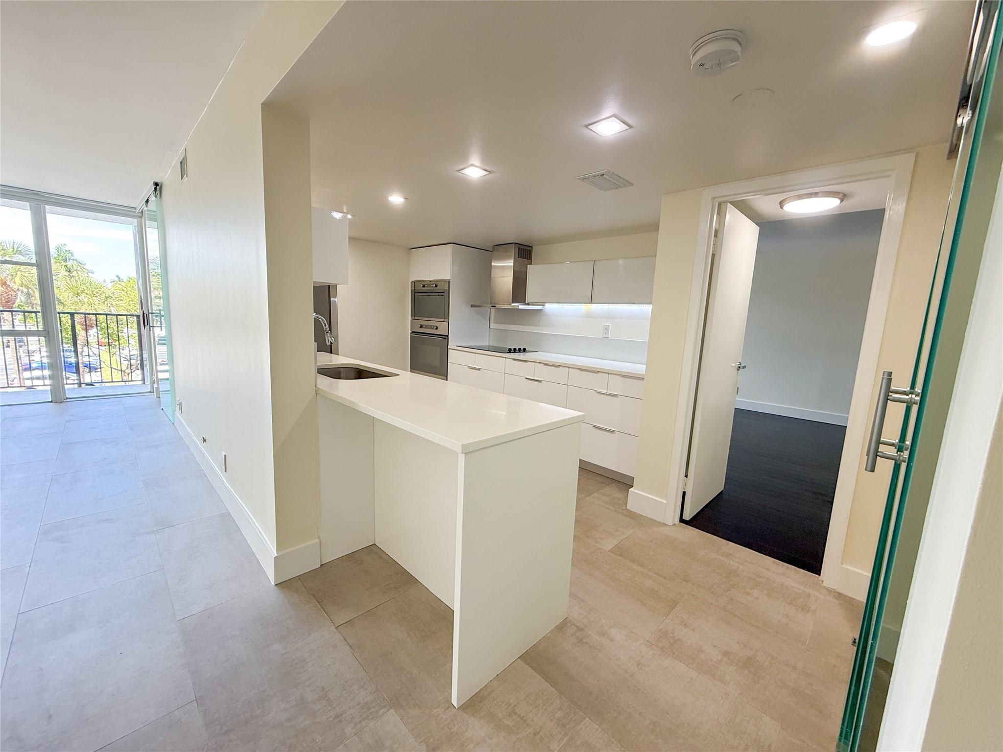 Oceanview Park Condo - Residential