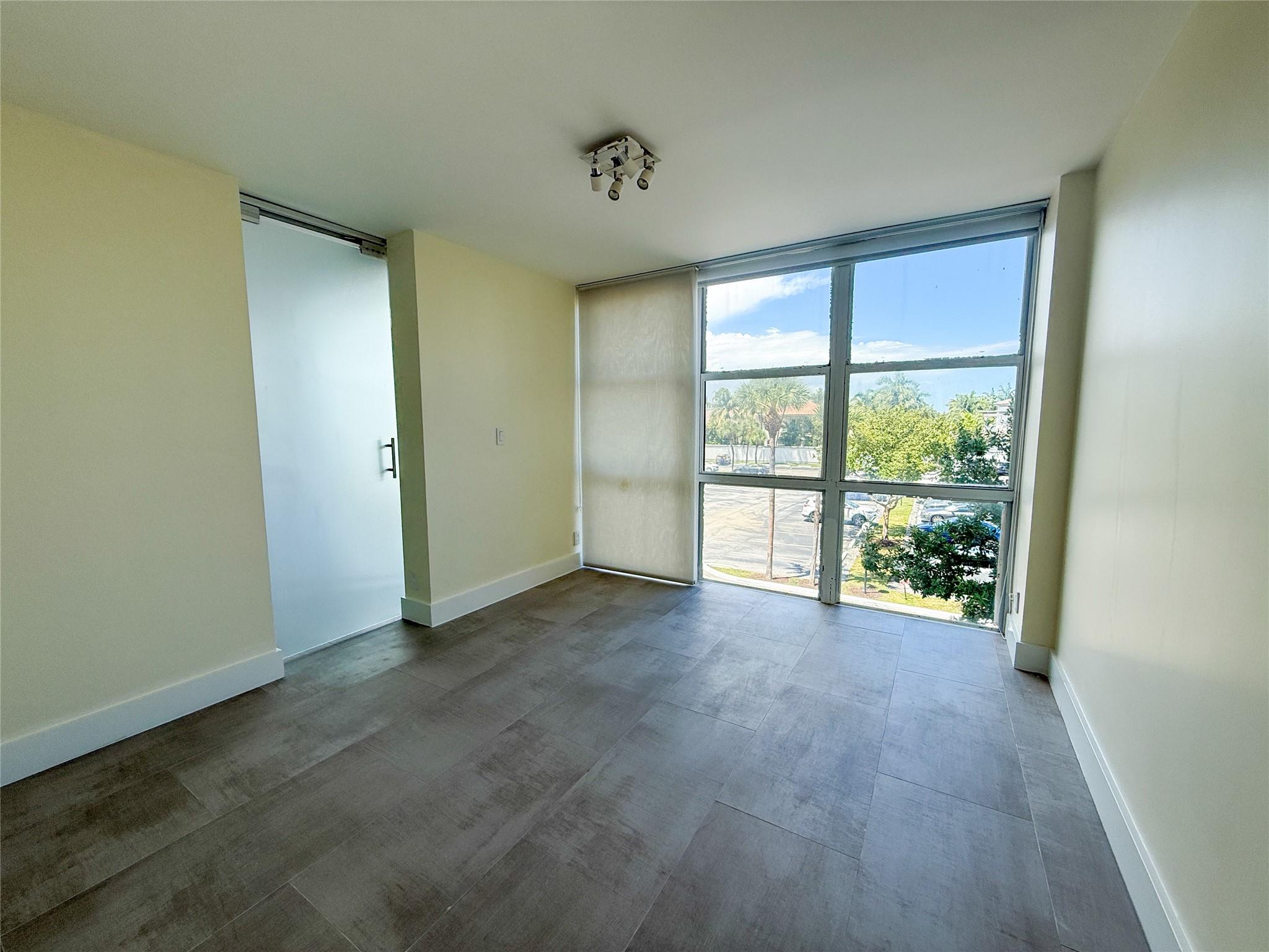 Oceanview Park Condo - Residential