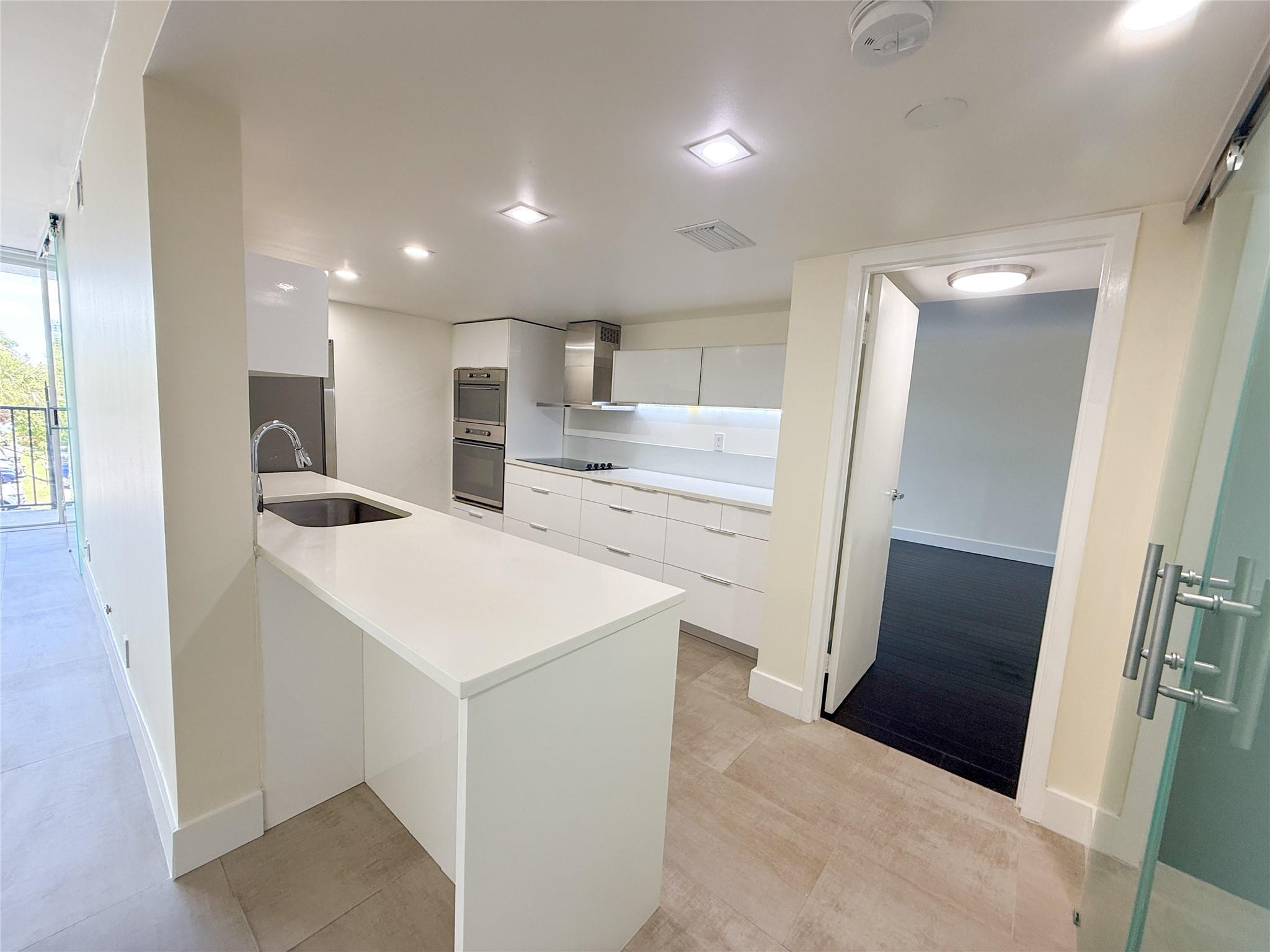 Oceanview Park Condo - Residential