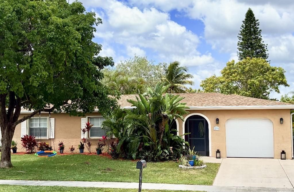 Photo of 22335 Boulder Street, Boca Raton, FL 33428 (MLS # F10499430)