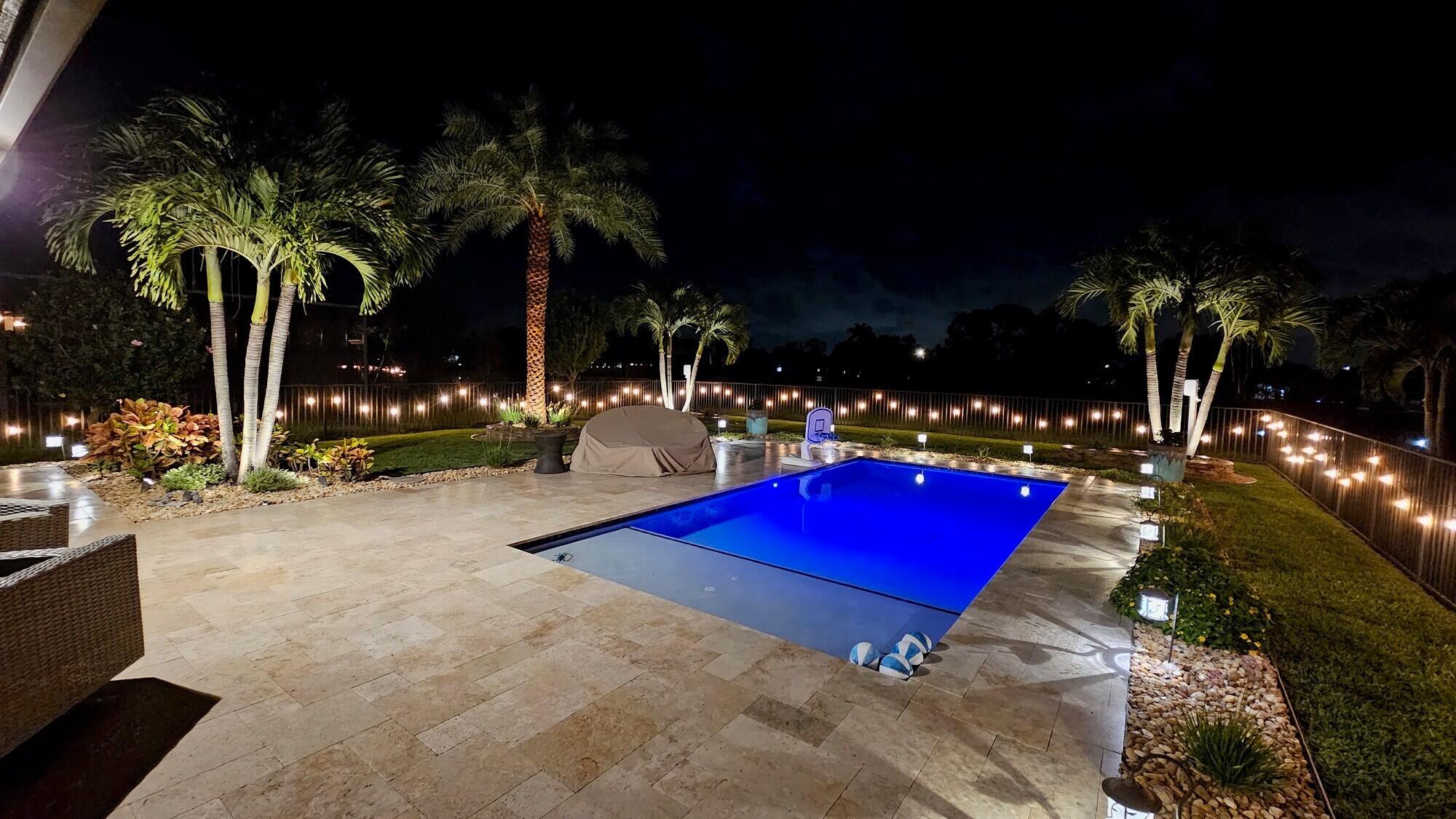 CRESTWOOD NORTH - Residential