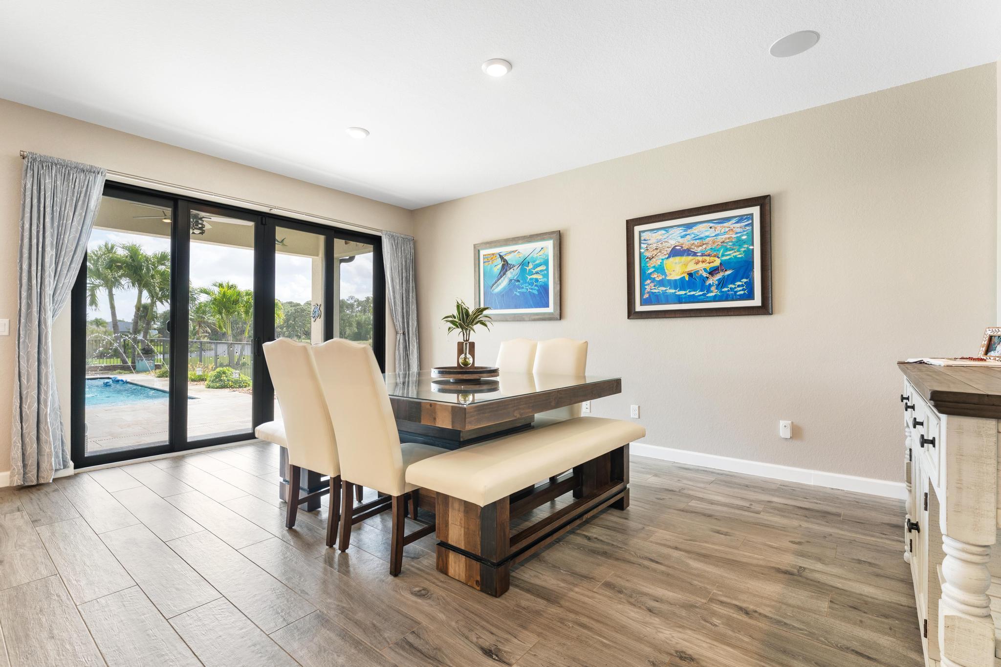 CRESTWOOD NORTH - Residential