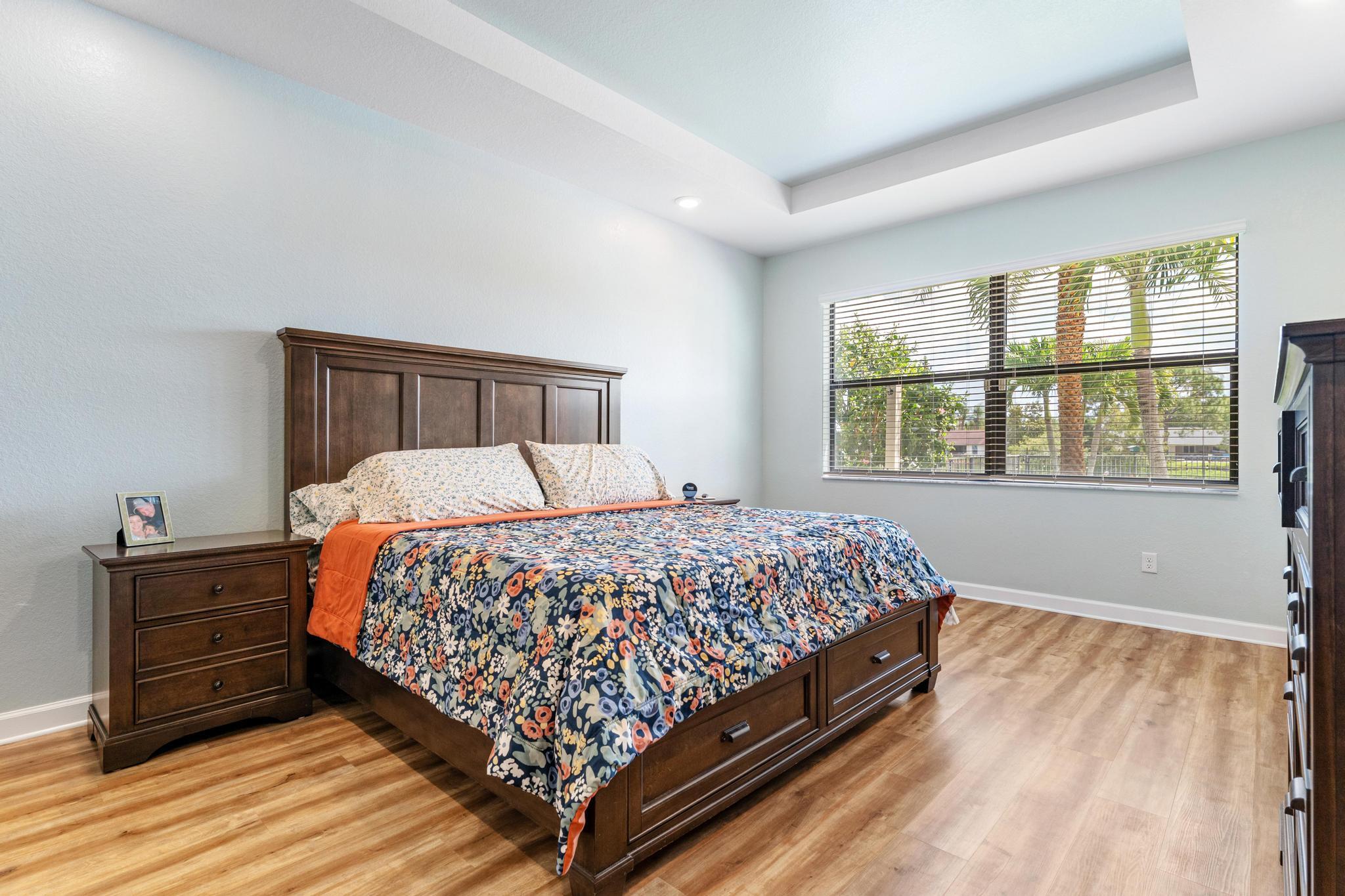 CRESTWOOD NORTH - Residential