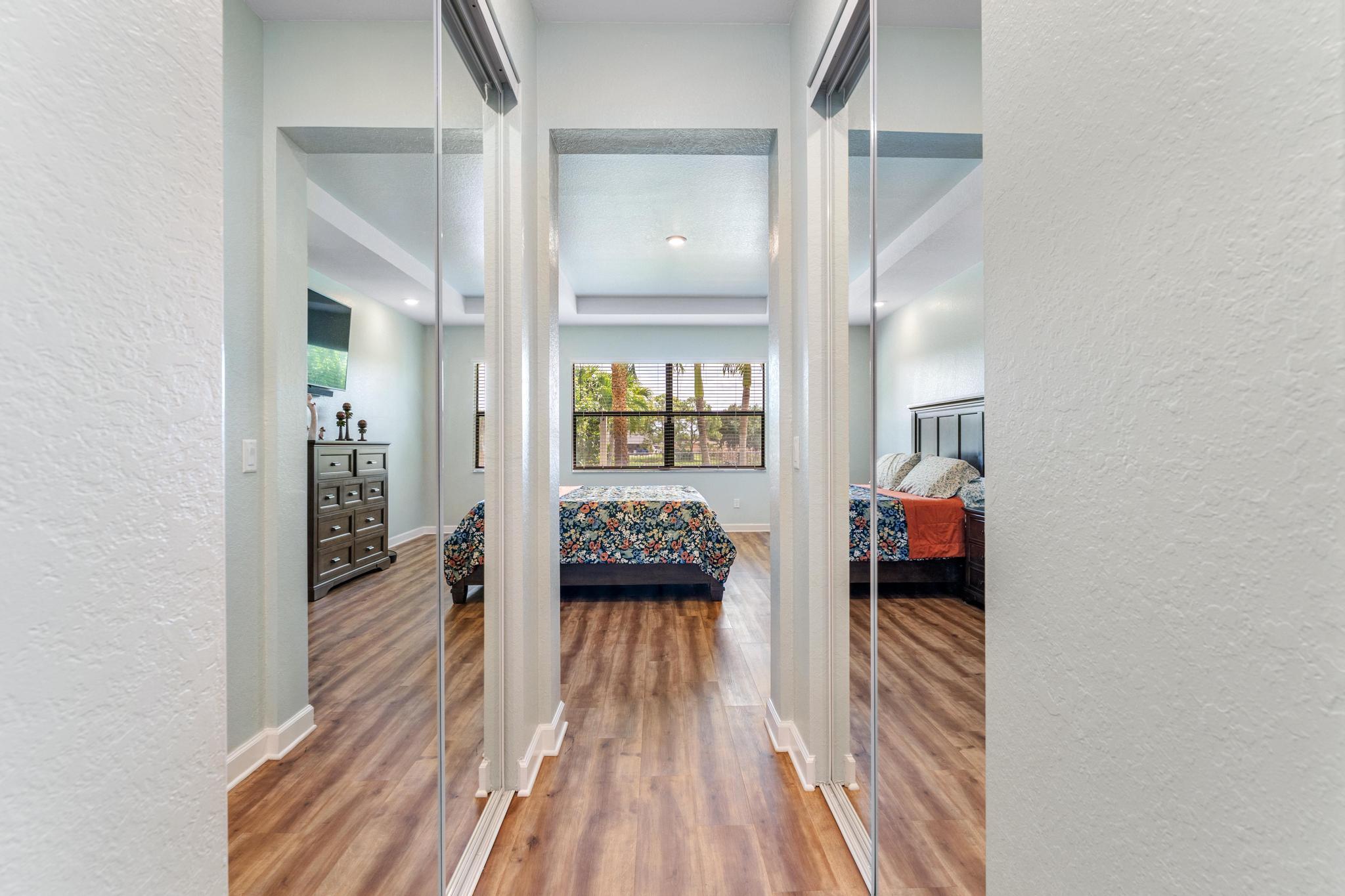 CRESTWOOD NORTH - Residential